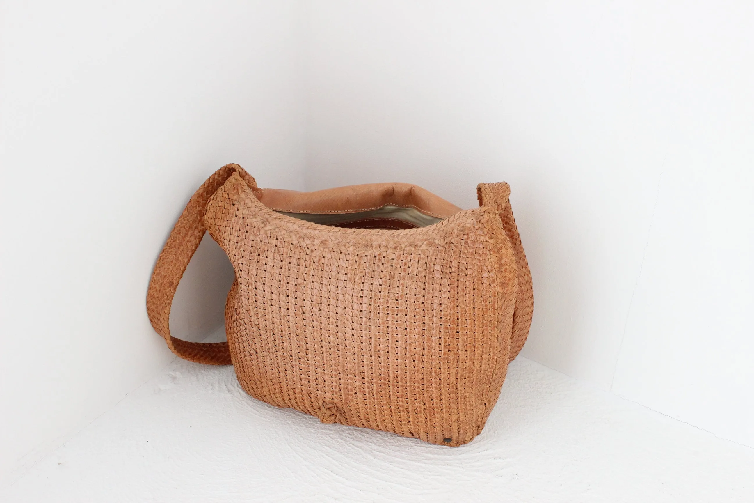 2000s Helen Kaminski Handcrafted Woven Leather Bag