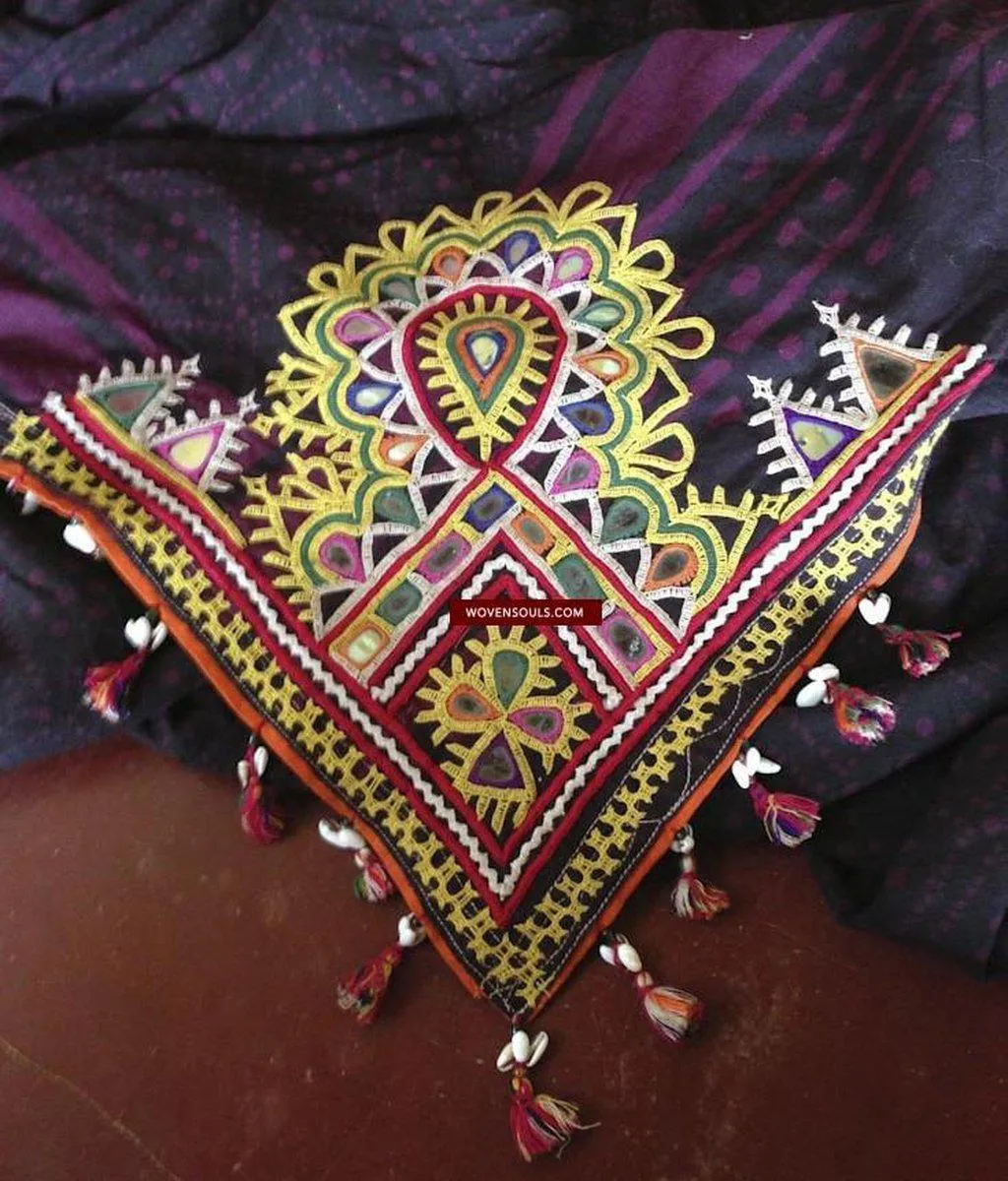 466 Superb Old Kutch SHawl Textile - Rare Square format