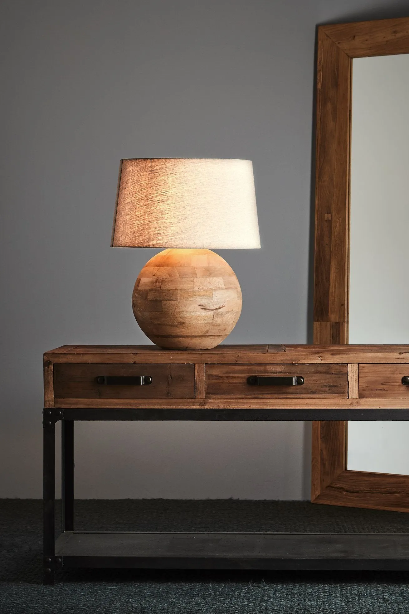 Boule Medium - Natural - Turned Wood Ball Table Lamp