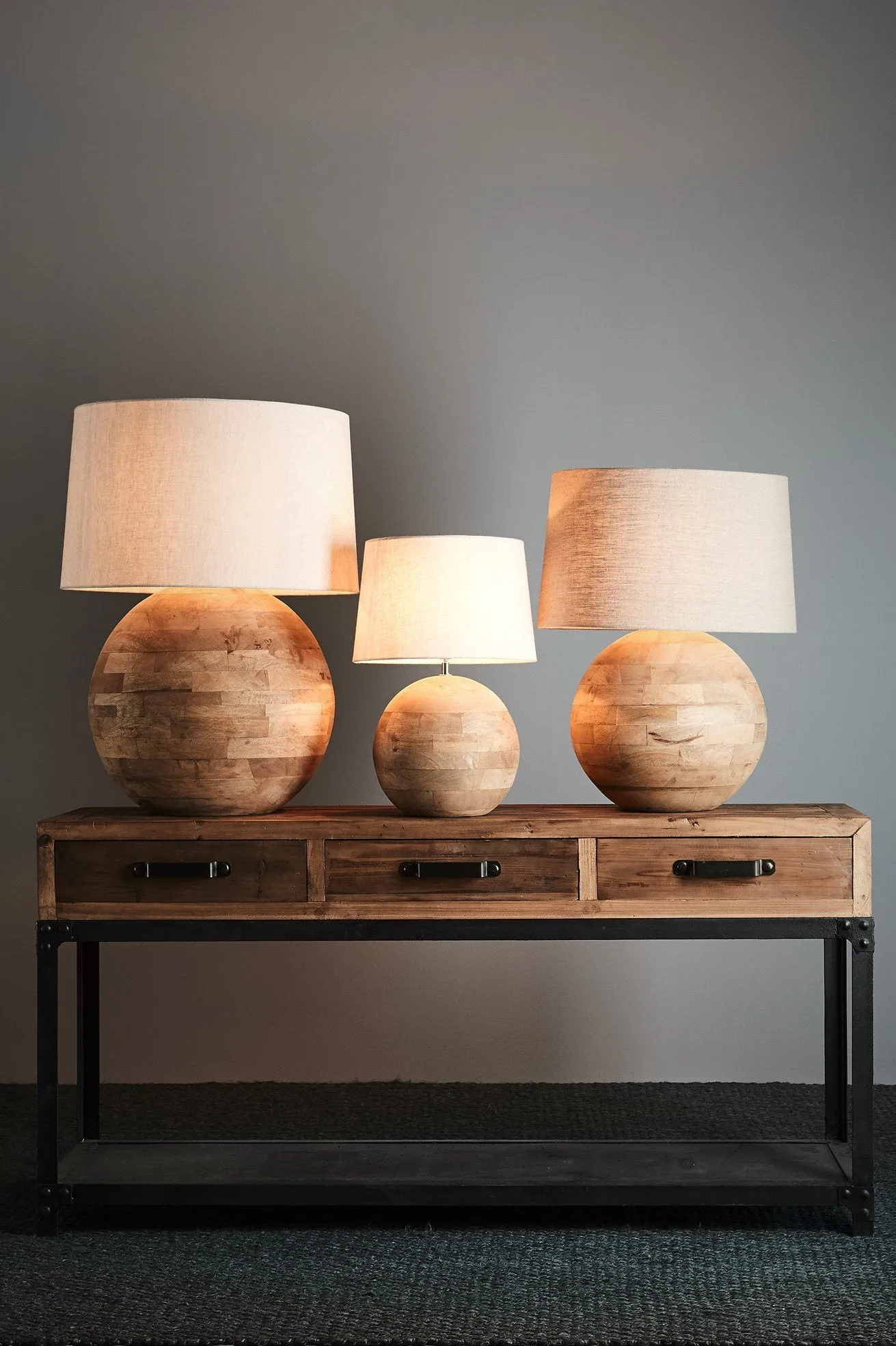Boule Medium - Natural - Turned Wood Ball Table Lamp