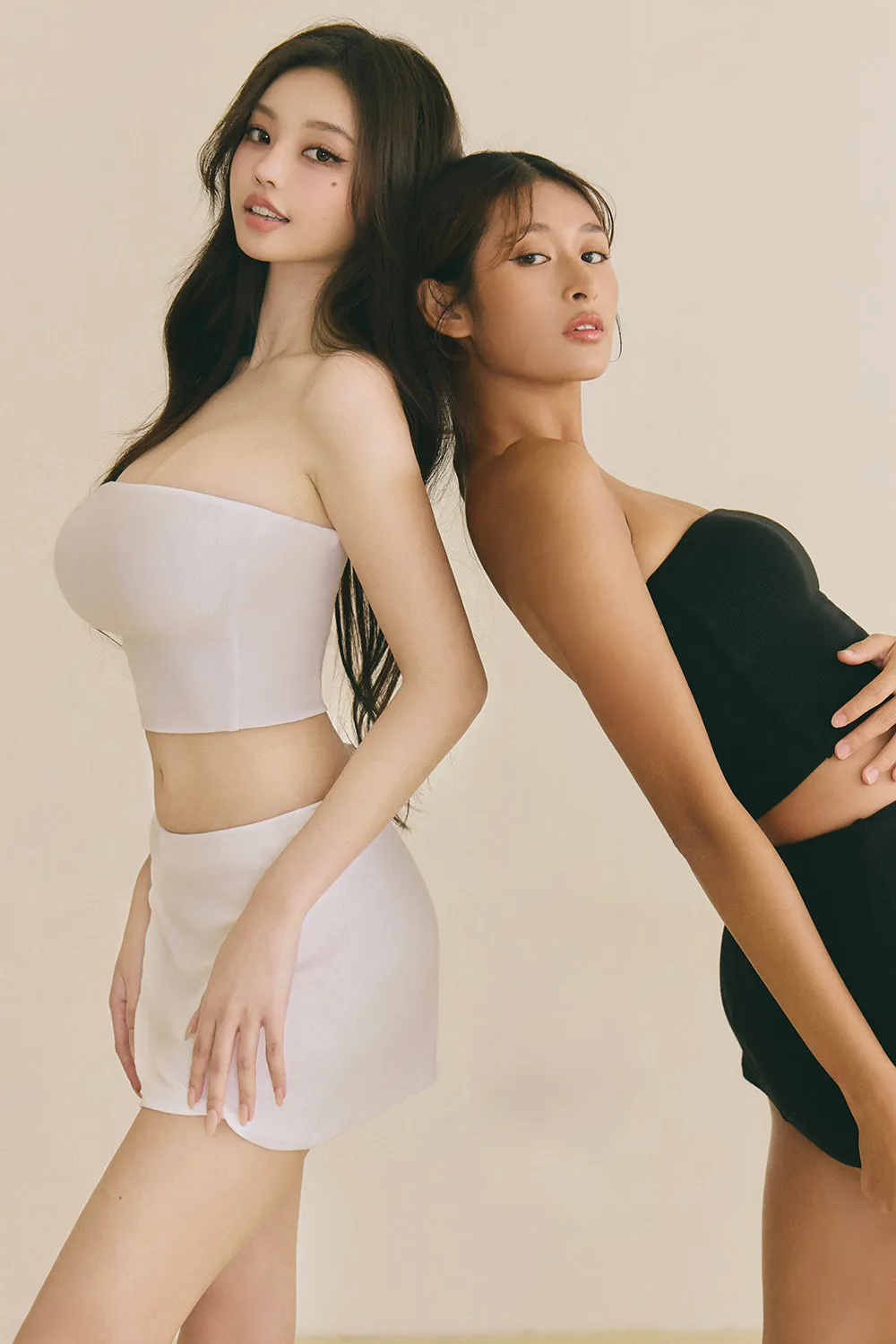 一見鍾情羅紋平口BraTop<br>Elegant Rib Knit Strapless BraTop