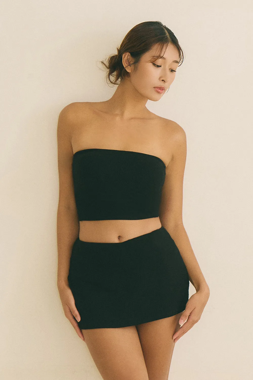一見鍾情羅紋平口BraTop<br>Elegant Rib Knit Strapless BraTop