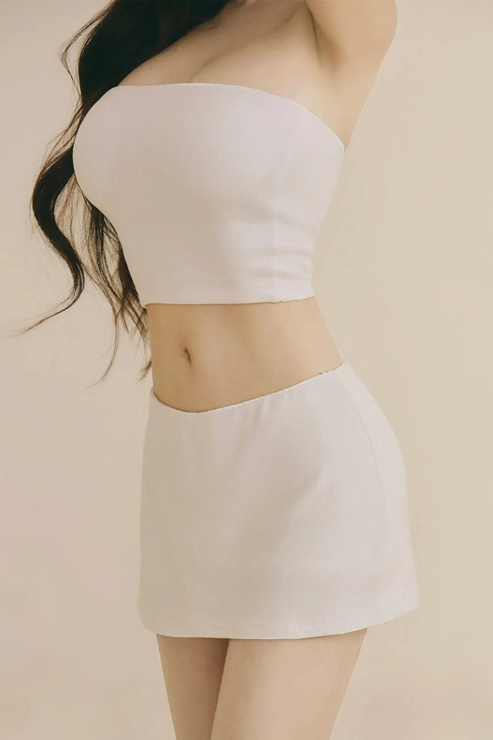 一見鍾情羅紋平口BraTop<br>Elegant Rib Knit Strapless BraTop