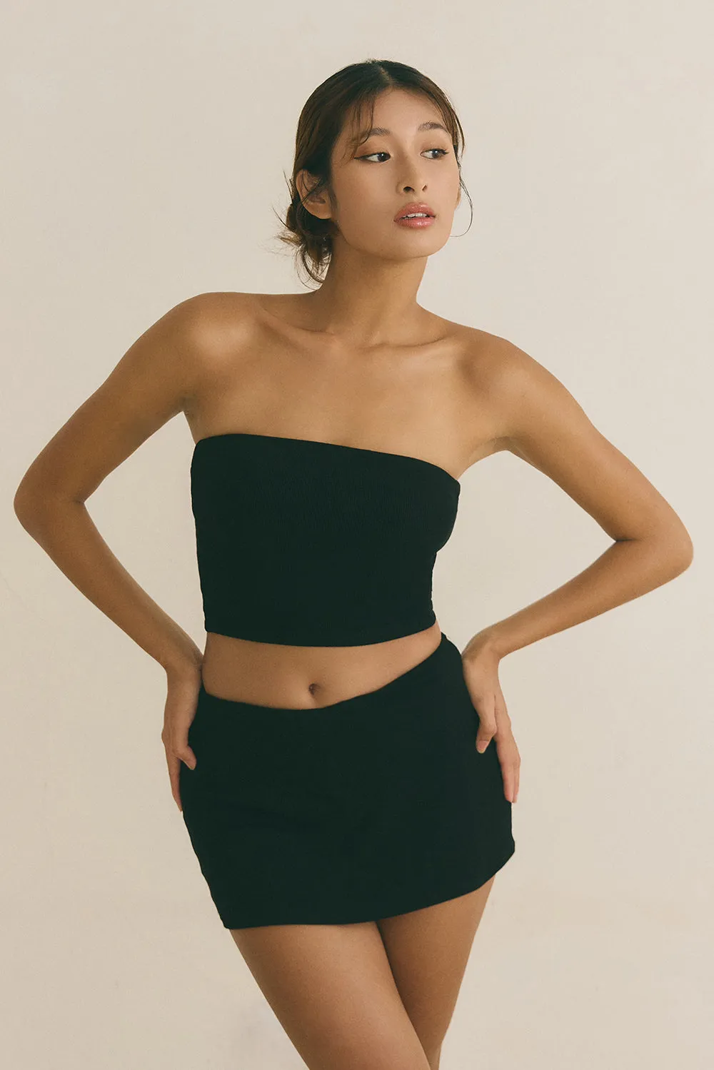 一見鍾情羅紋平口BraTop<br>Elegant Rib Knit Strapless BraTop