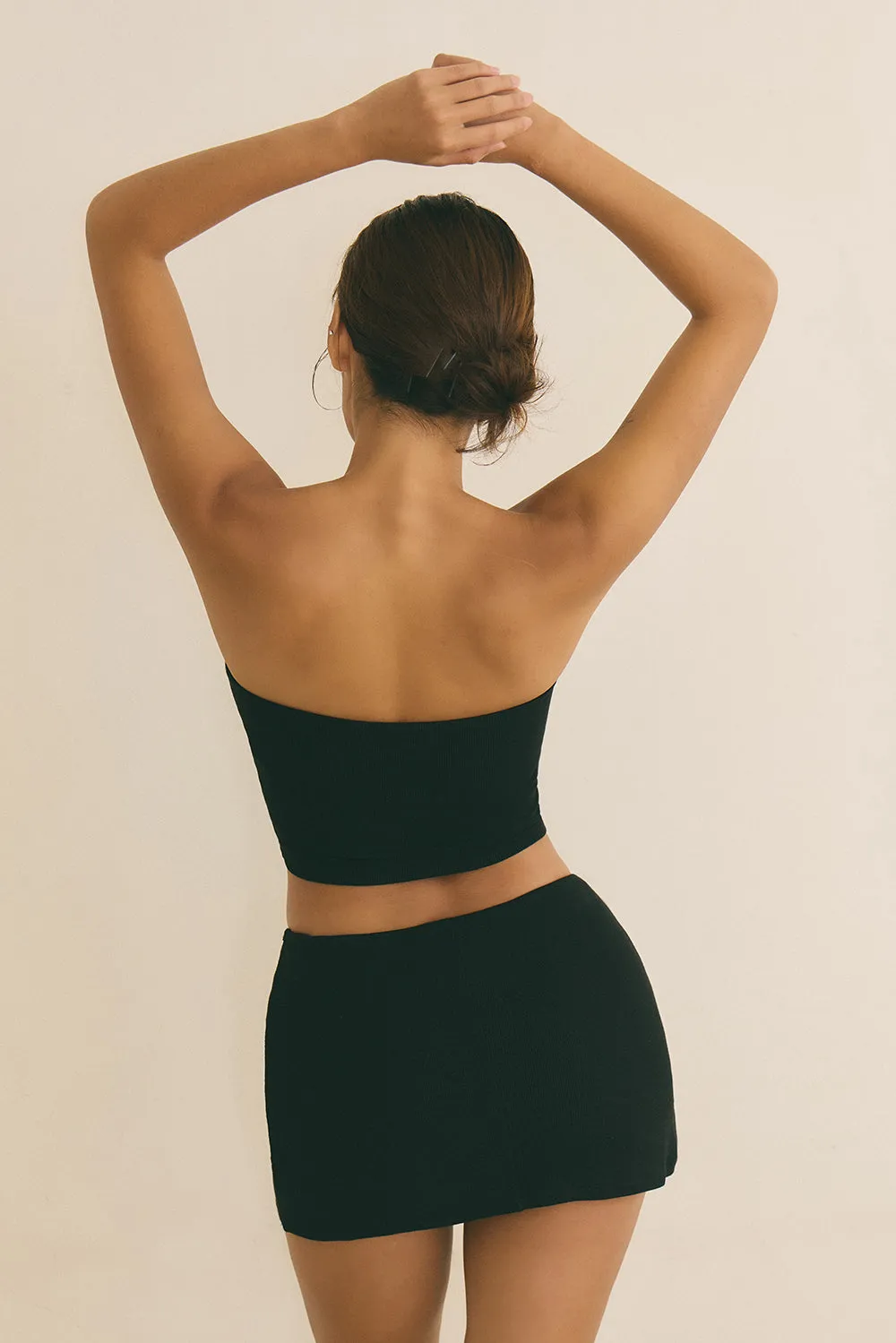一見鍾情羅紋平口BraTop<br>Elegant Rib Knit Strapless BraTop