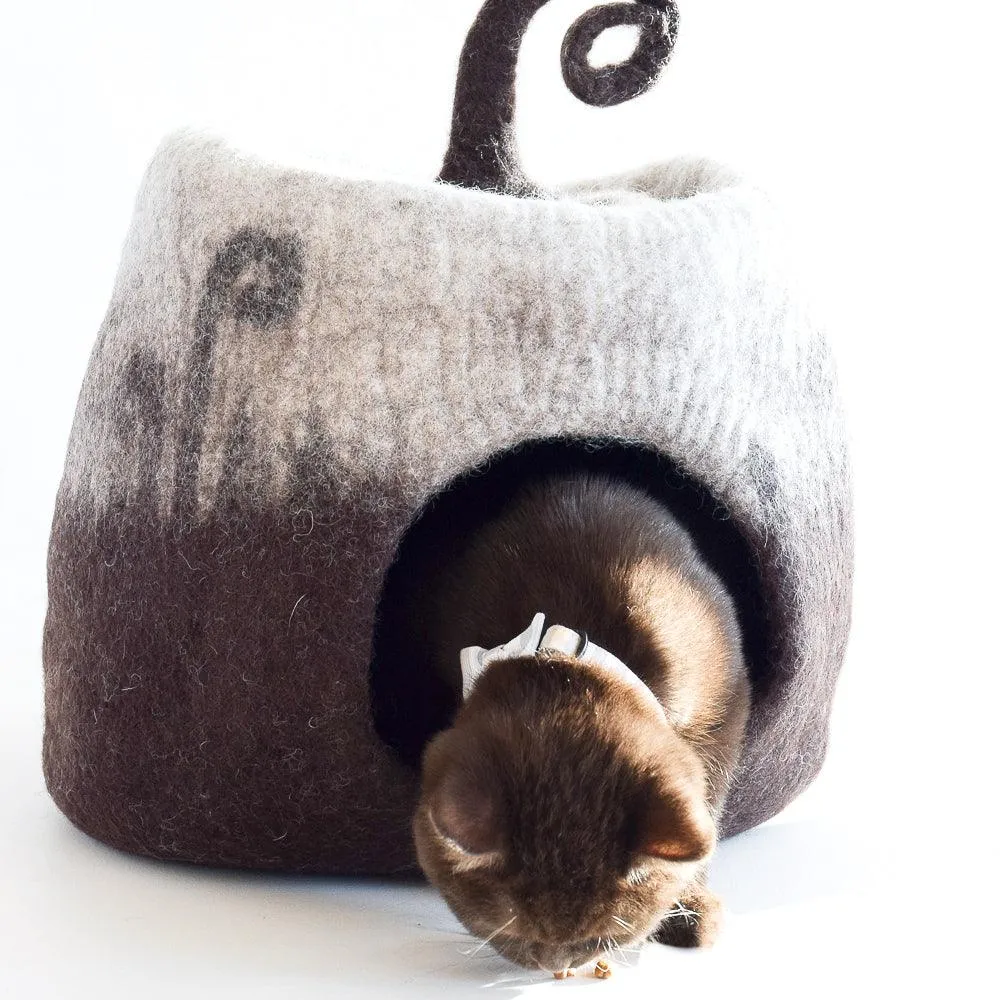 Cat Cave - Brown Fern