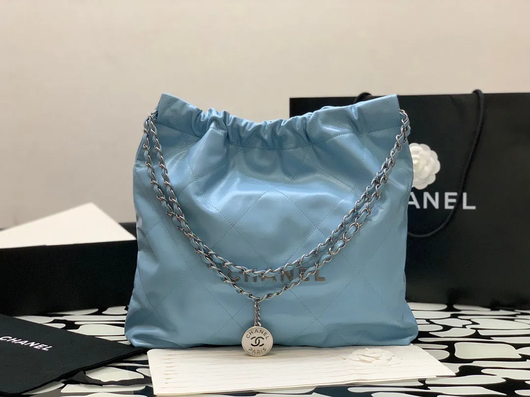CC784 CHANEL 22 Bag / HIGHEST QUALITY VERSION / Small/Medium