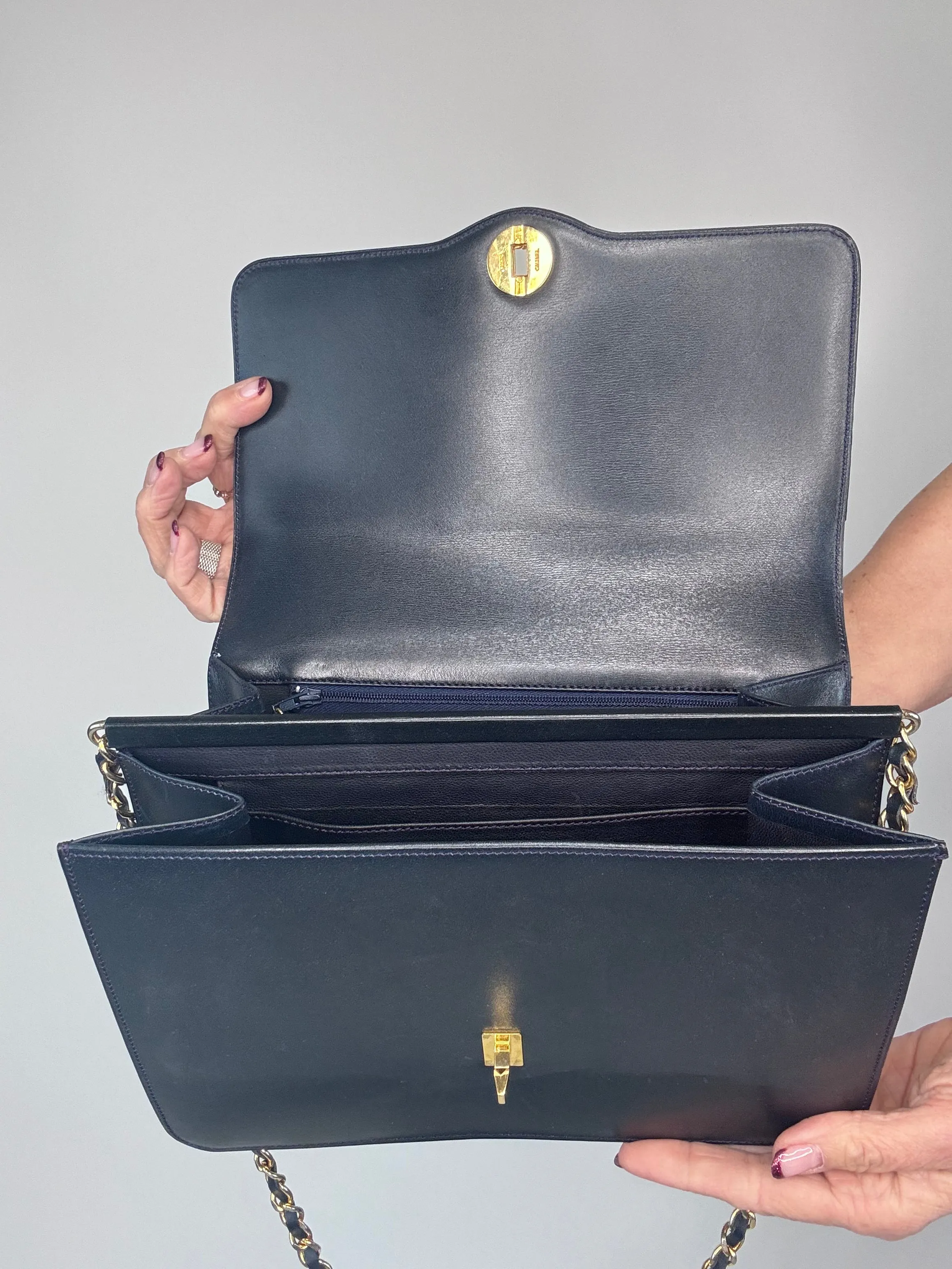 Chanel Vintage Single Flap Paris Limited Edition Navy Blue