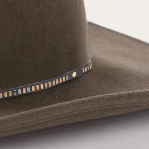 Classic Wide-Brim Fedora Hat with Elegant Brown Finish and Unique Black-Blue Band
