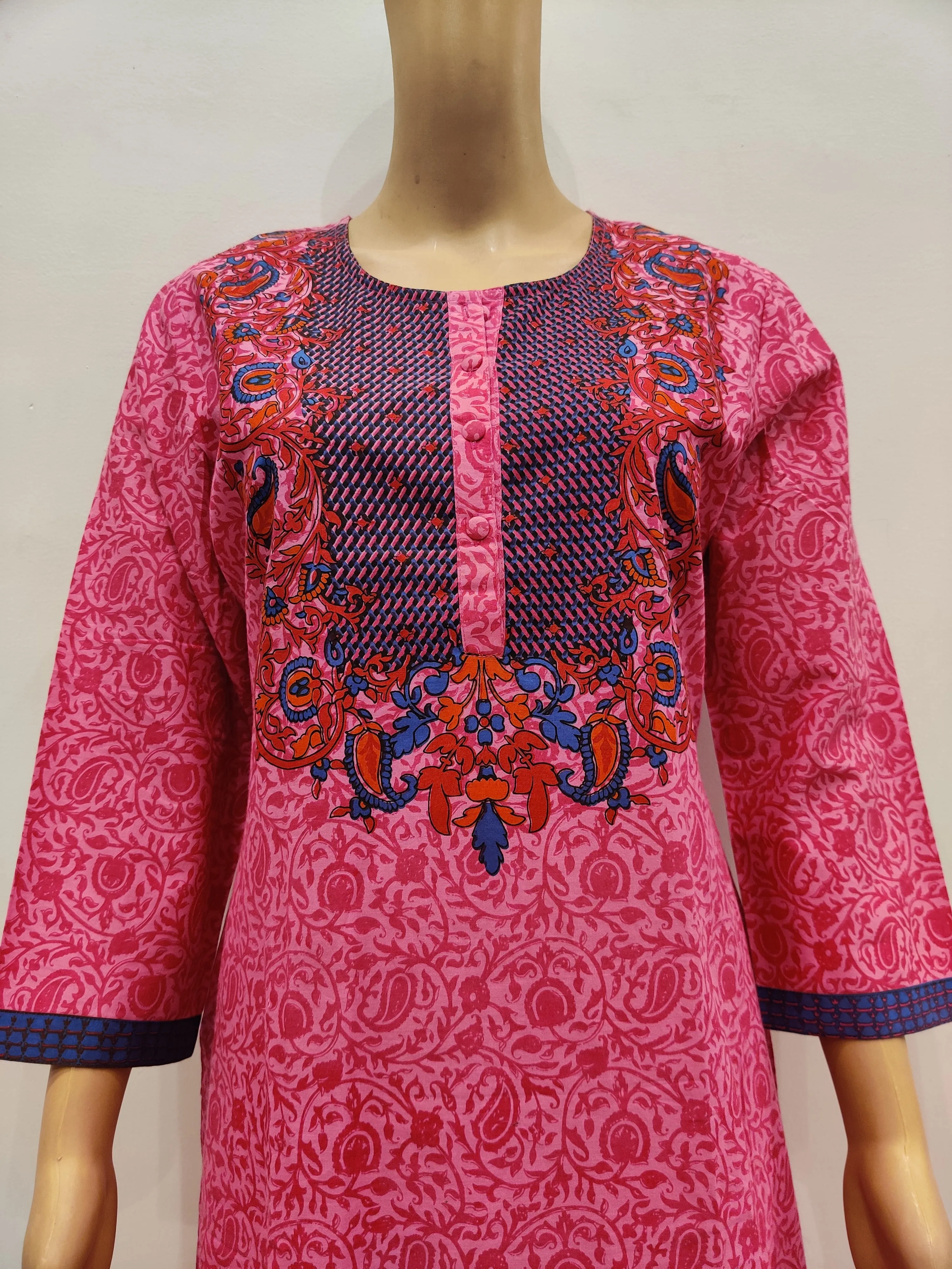 Clematis Kurti