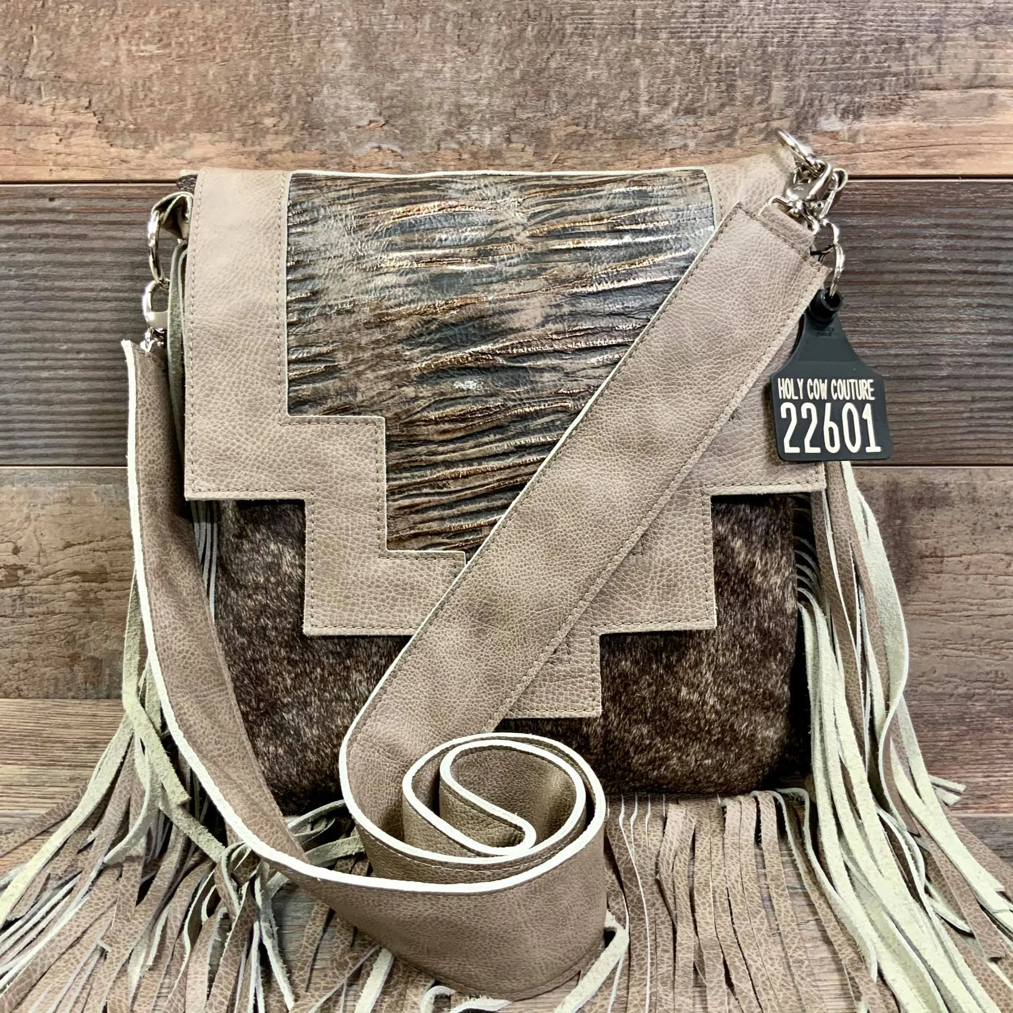 Crossbody with Flap - #22601