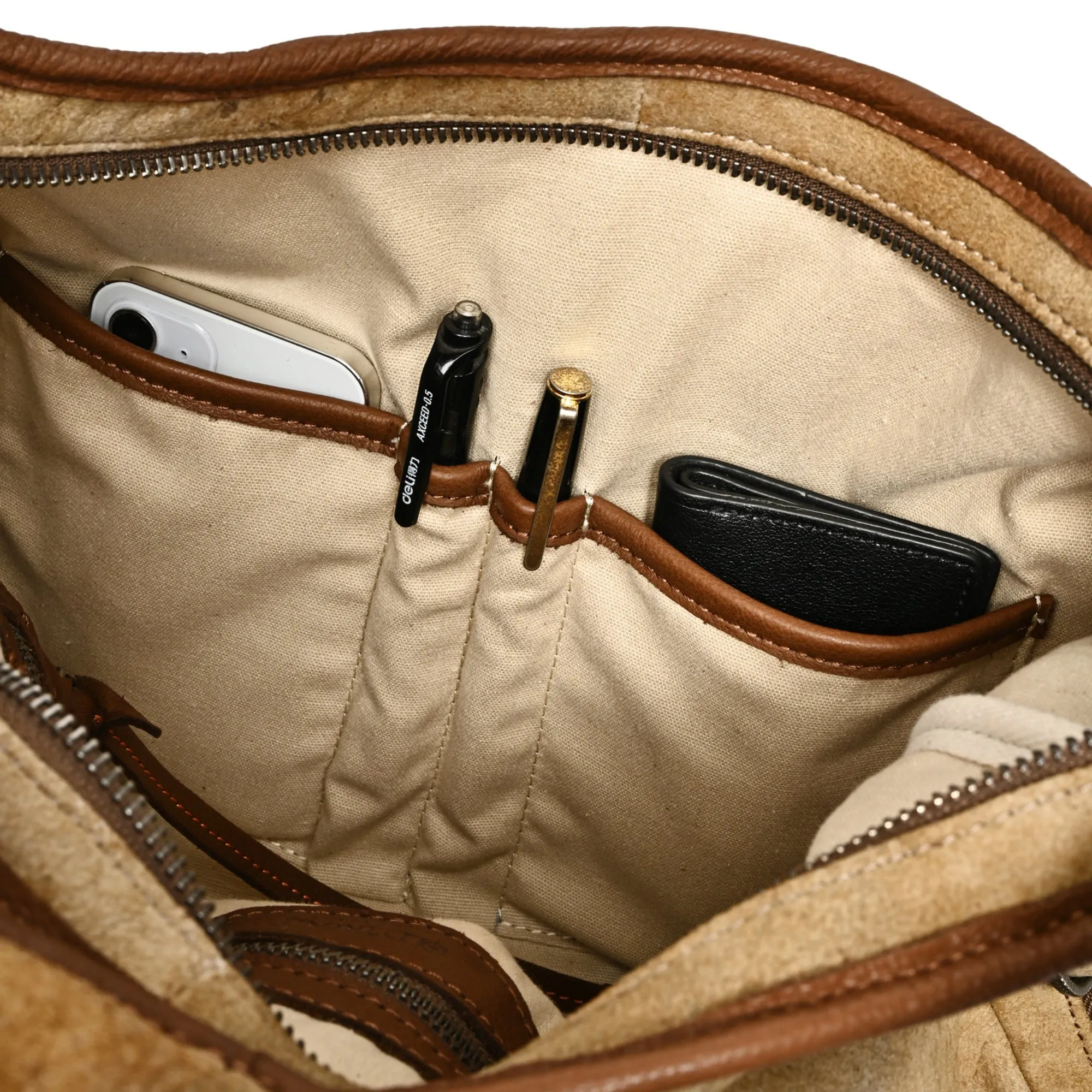 Dorado Expandable Hobo