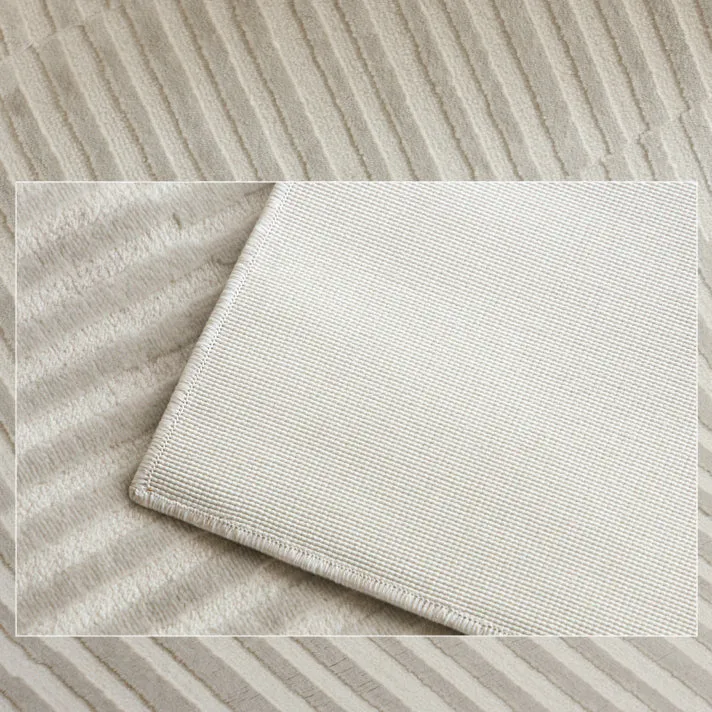 Elegant Design Carpet
