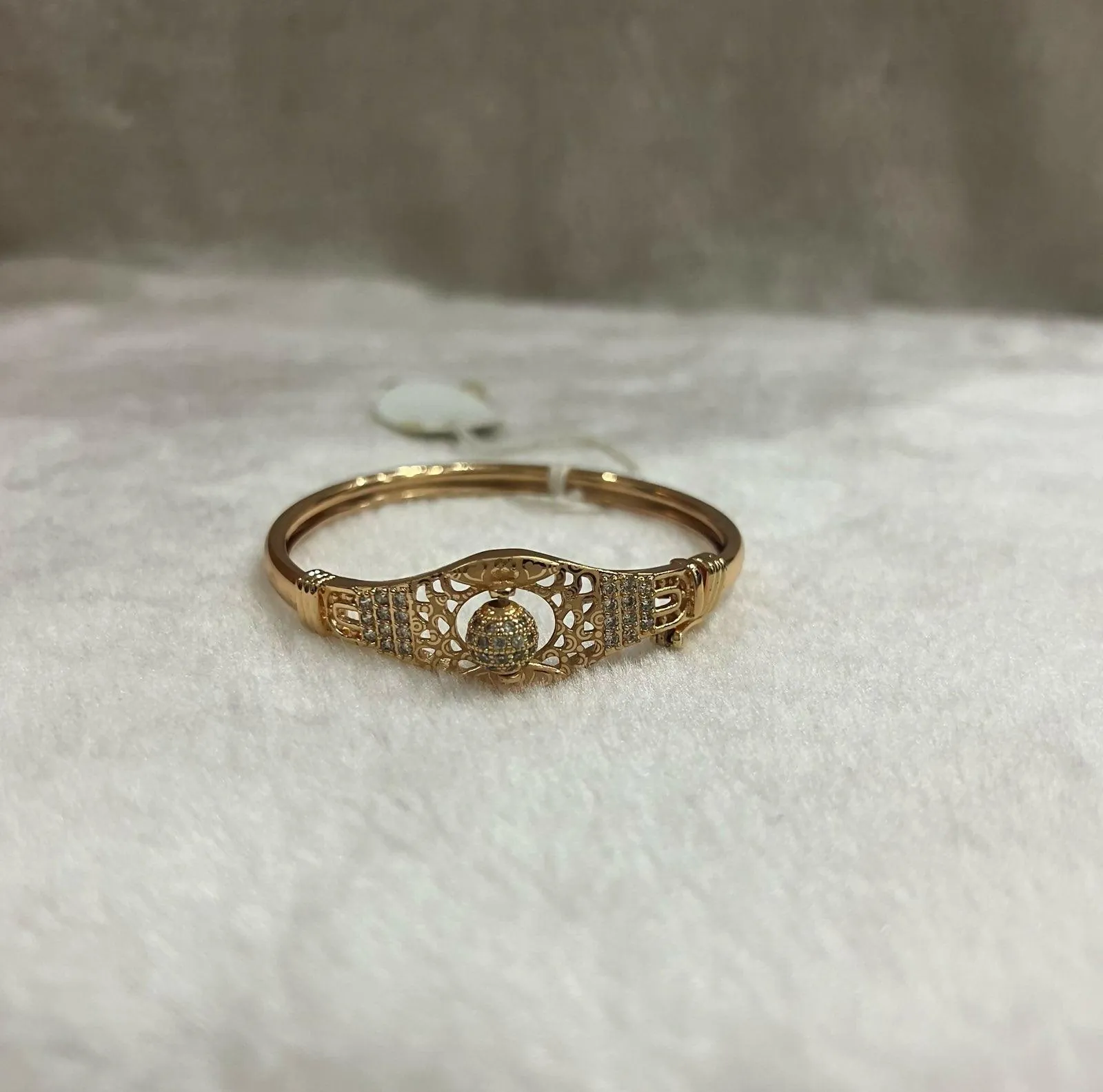 Elegant Golden Lock Kara Bracelet