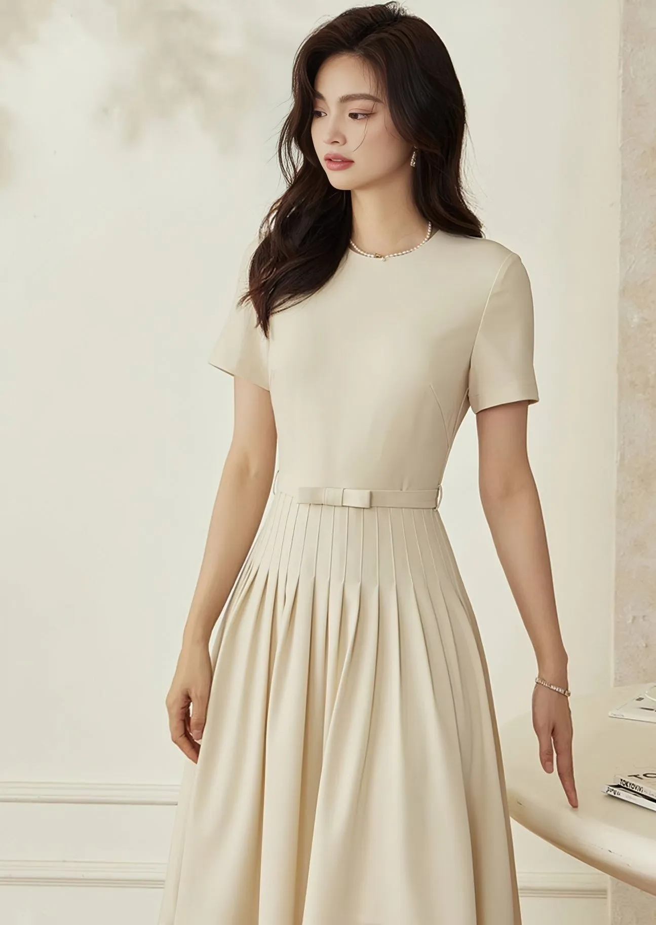 Elegant pleats dress