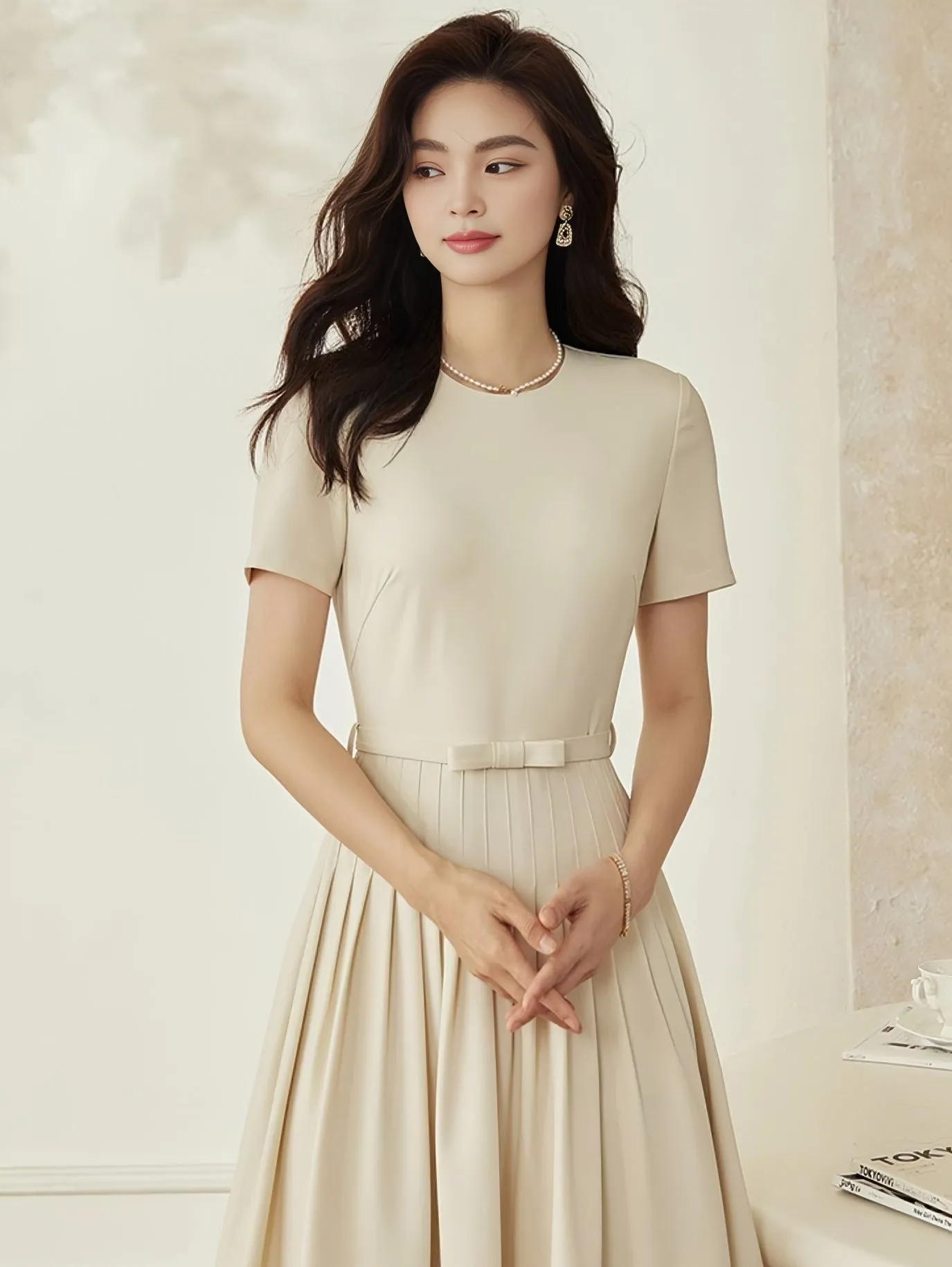 Elegant pleats dress