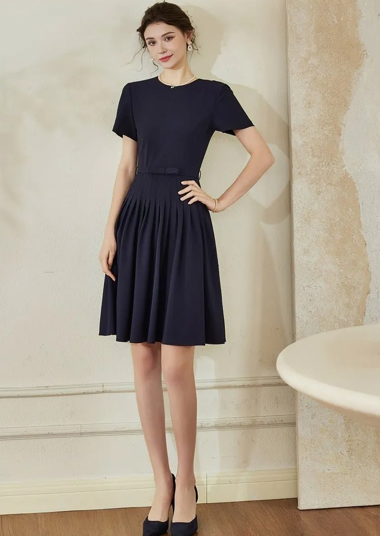 Elegant pleats dress