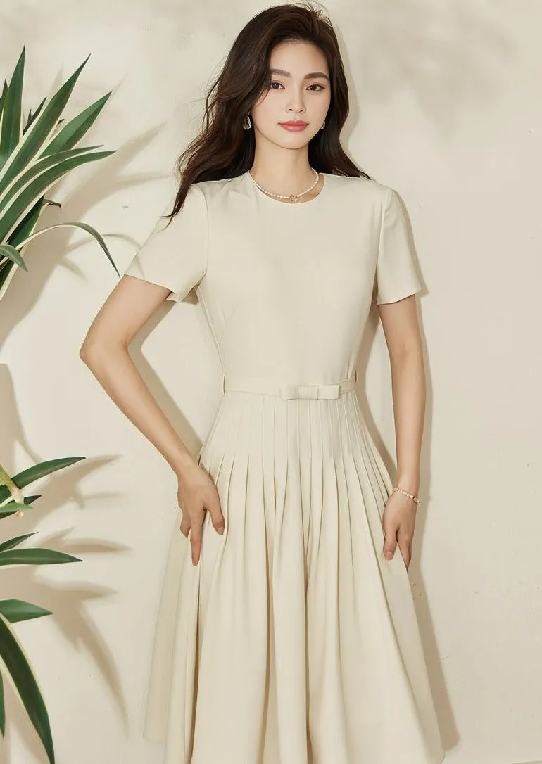Elegant pleats dress