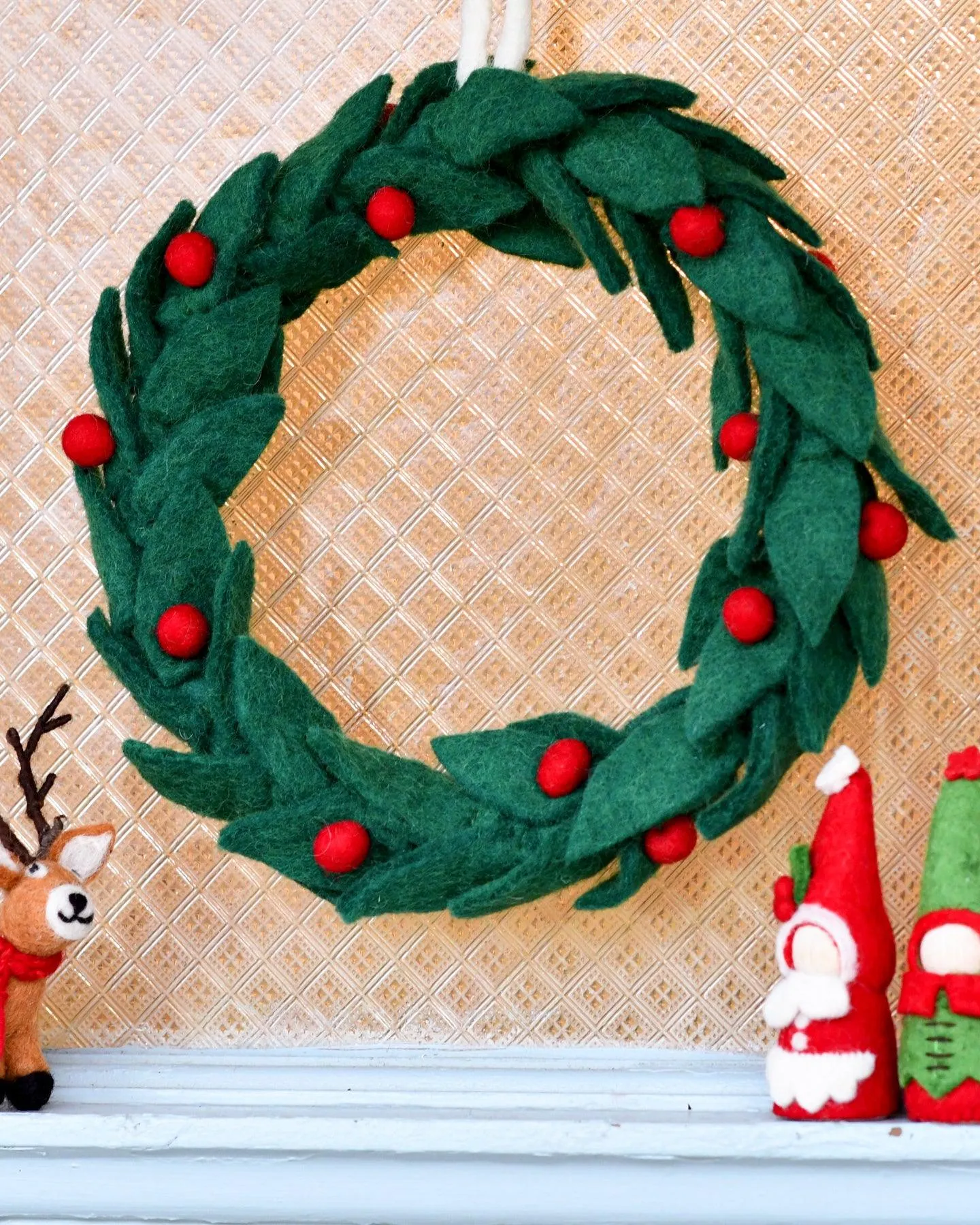 Felt Christmas Wreath with Red Berries