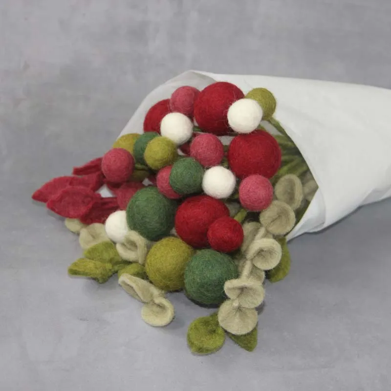 Felt Flowers - Blossom Medium (3.5cm) - Red