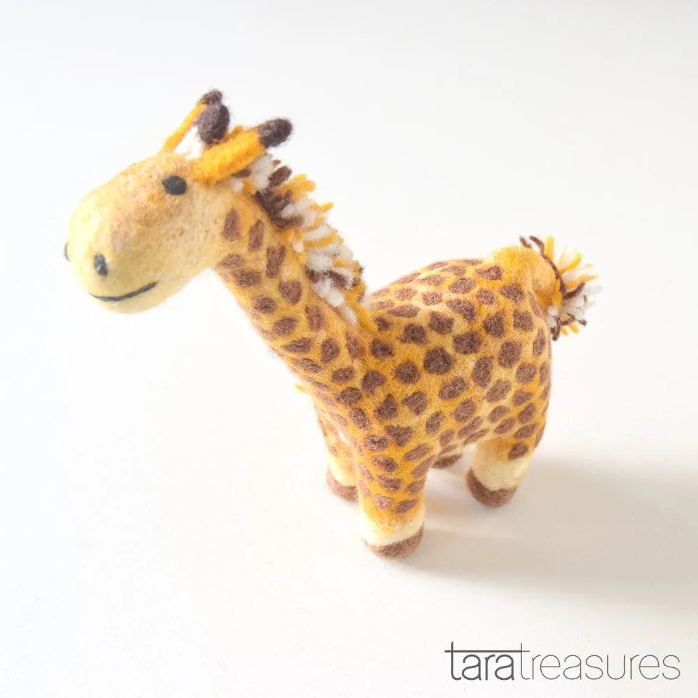 Felt Giraffe Toy - Medium