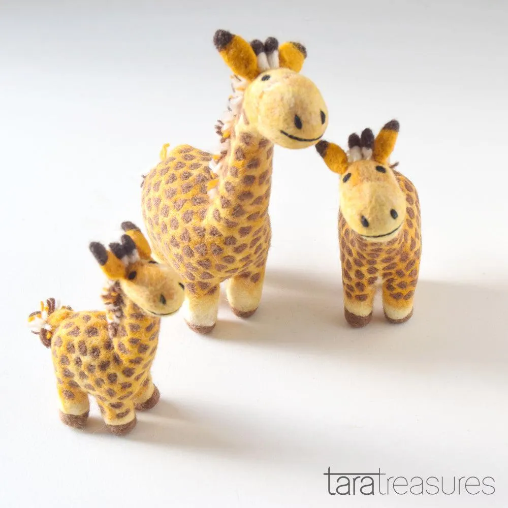 Felt Giraffe Toy - Medium