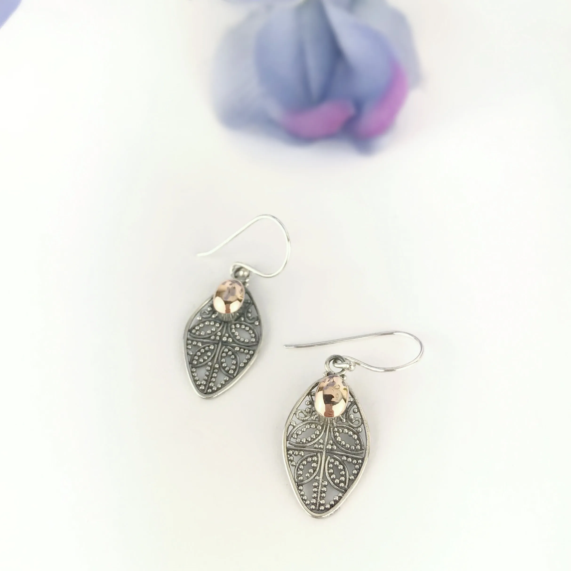 Gold Leaf Earrings - VE404