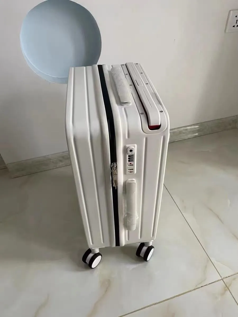 Handcase light hard surface trolley case，4 Wheels Travel Luggage
