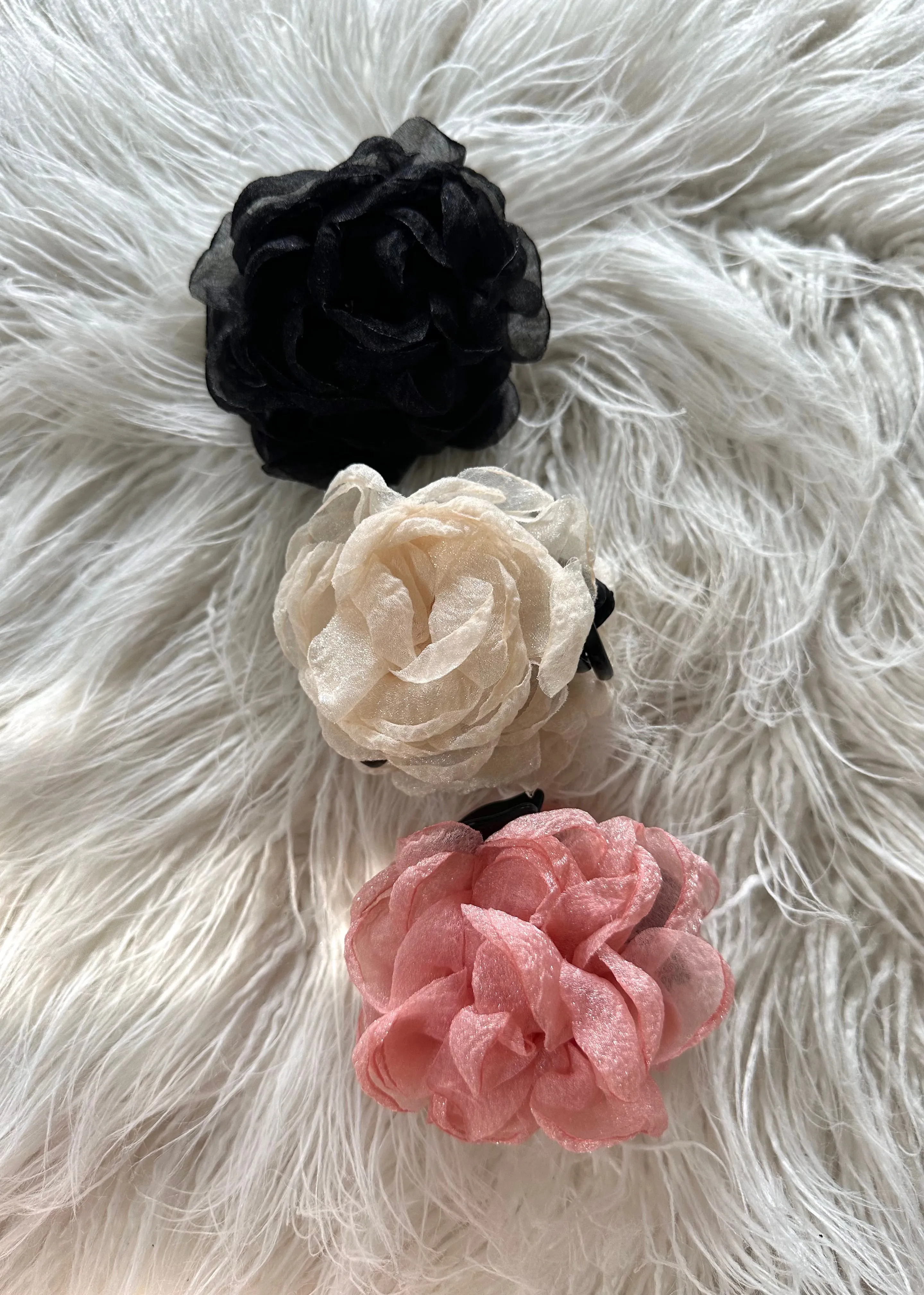 Loane Flower Hair Clip