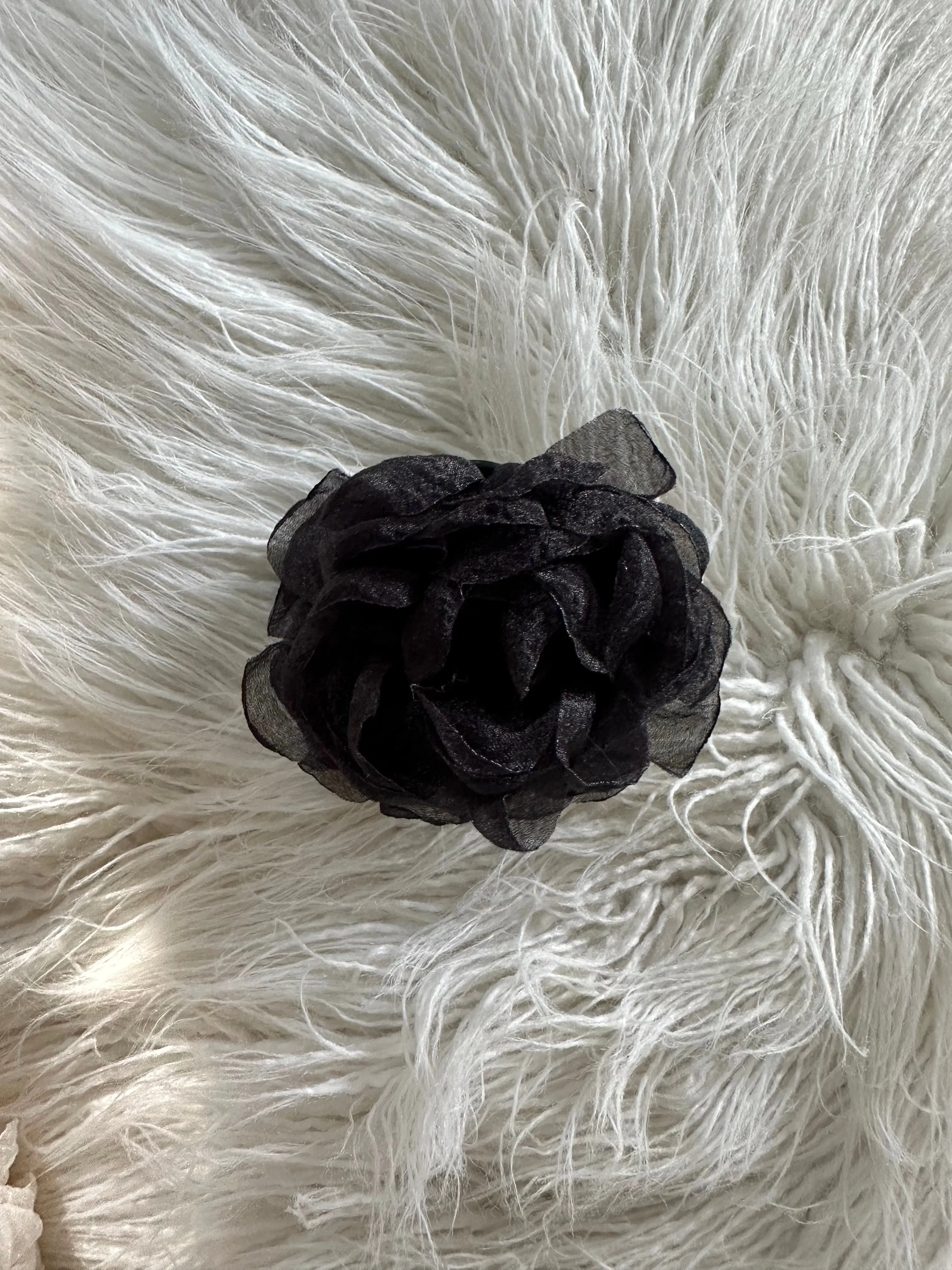 Loane Flower Hair Clip