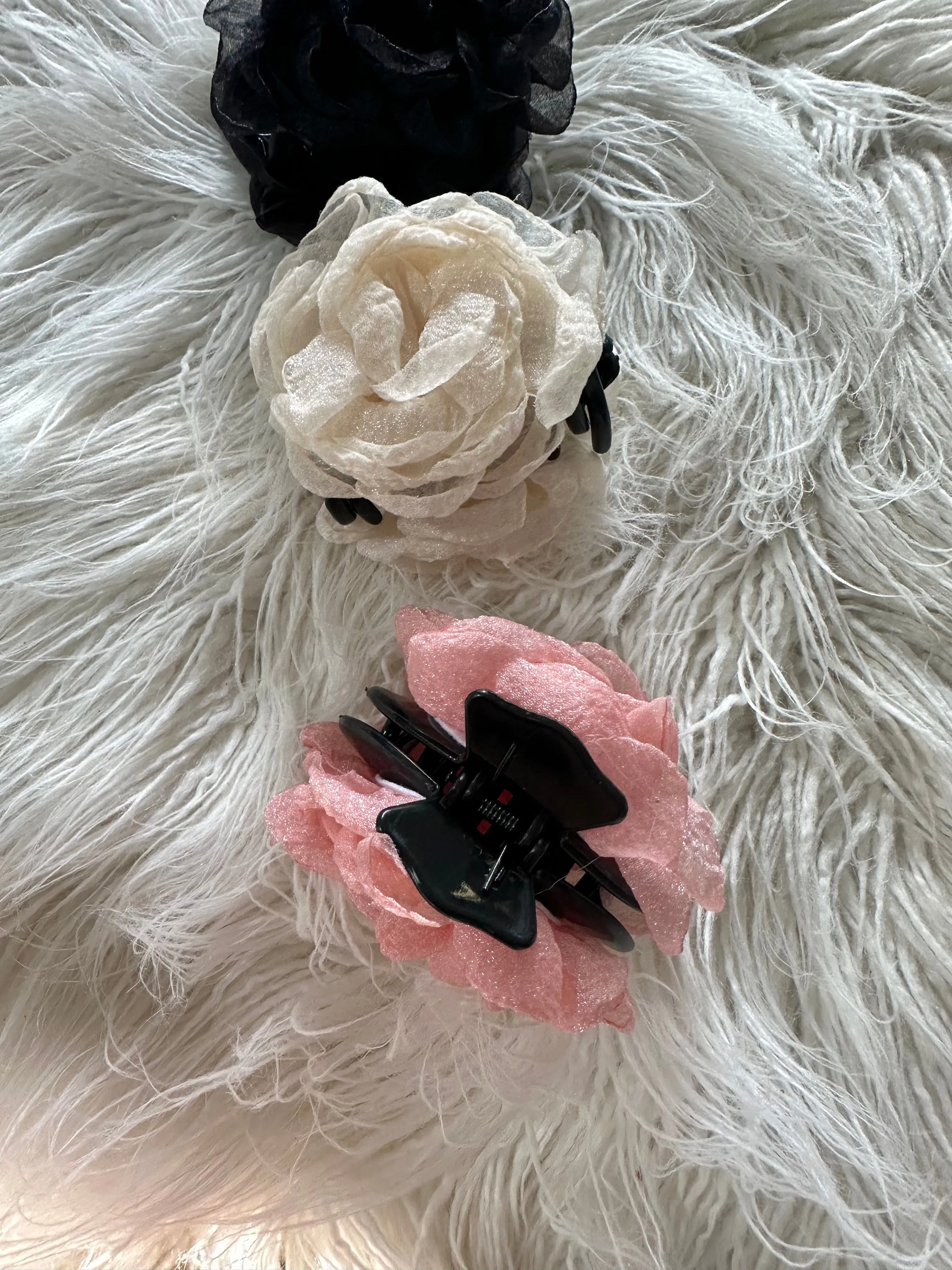 Loane Flower Hair Clip
