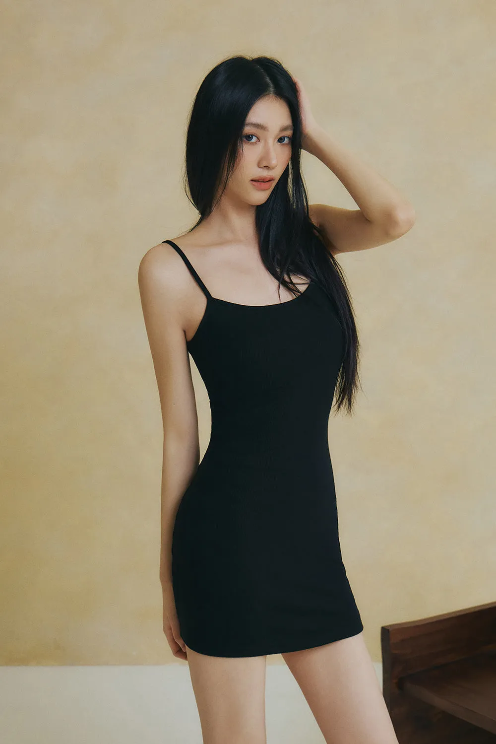 一見鍾情羅紋細肩襯墊短洋裝<br>Elegant Rib Knit Spaghetti Strap Mini Bra Dress