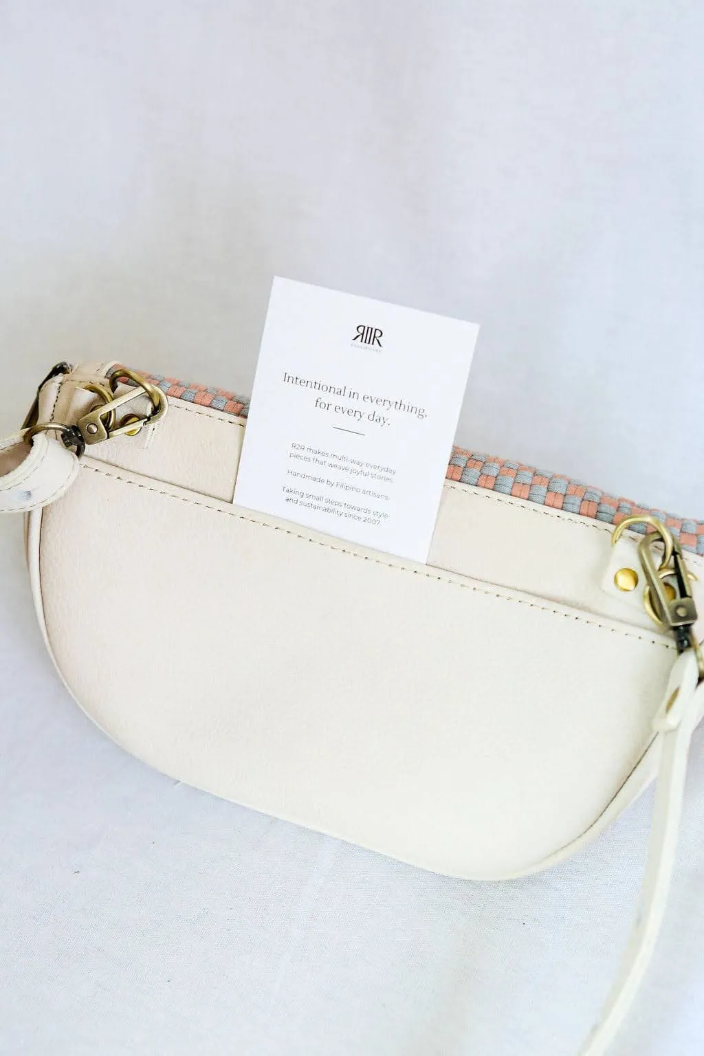 Noah Fanny Pack Beige 1.0