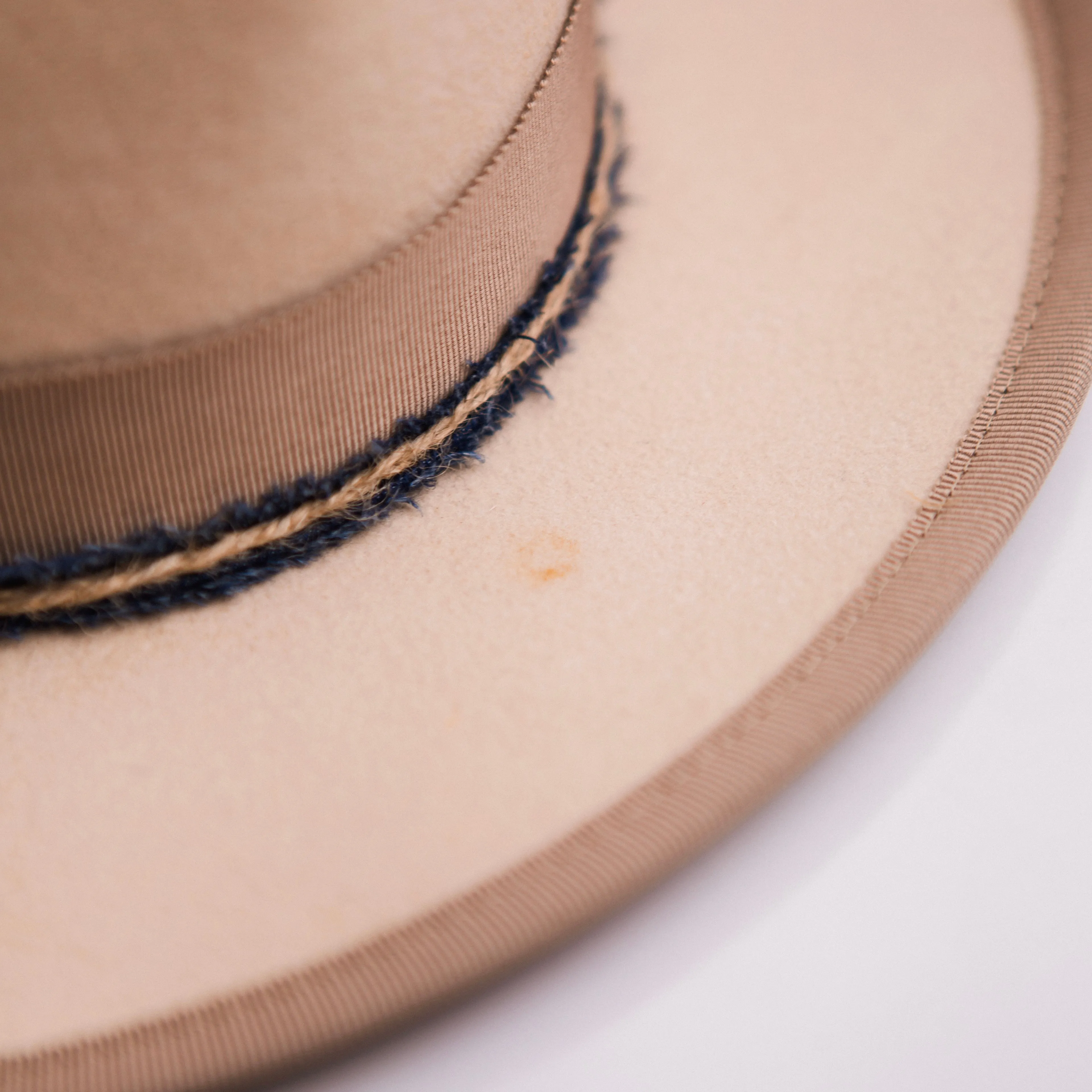 Old-World Buckler Fedora
