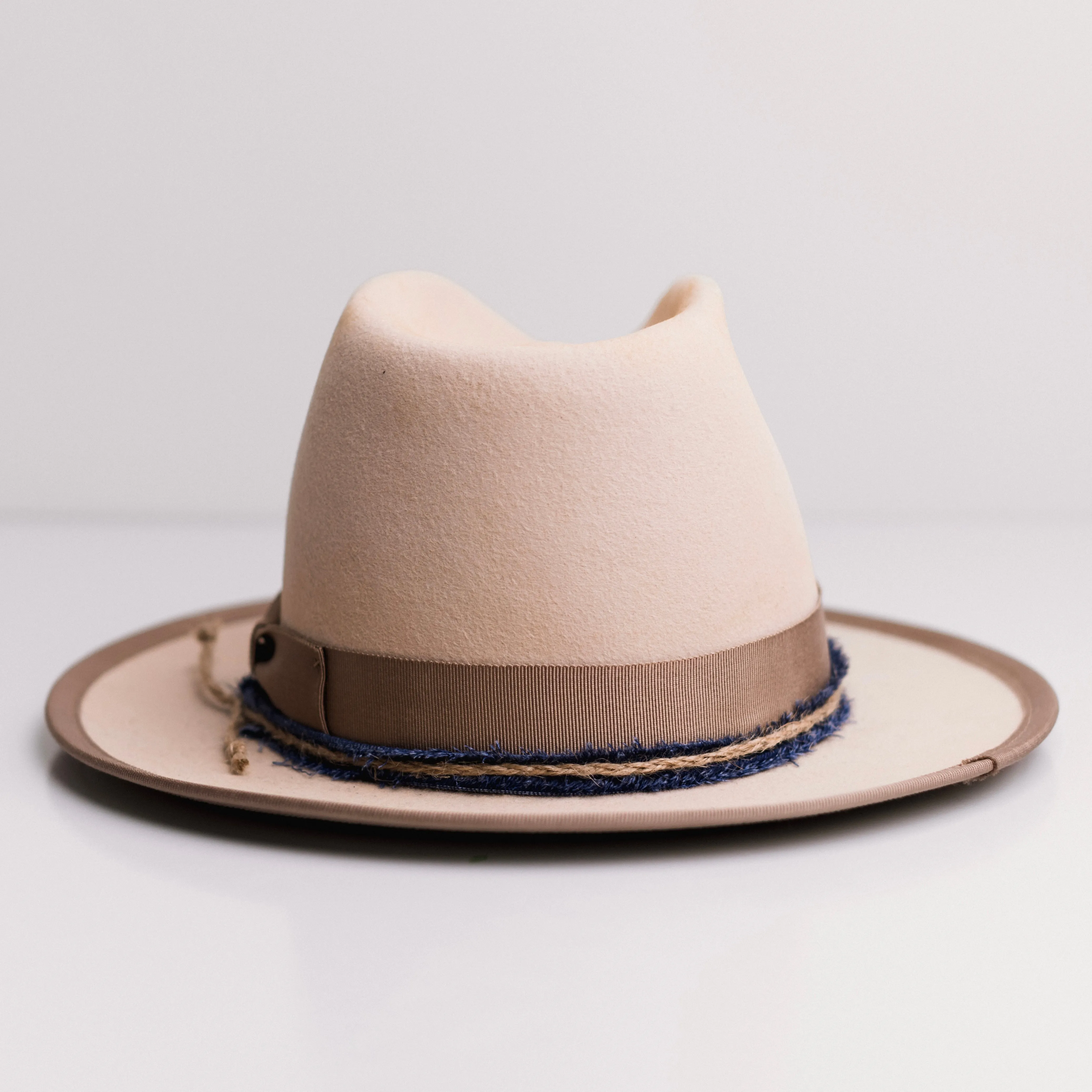 Old-World Buckler Fedora