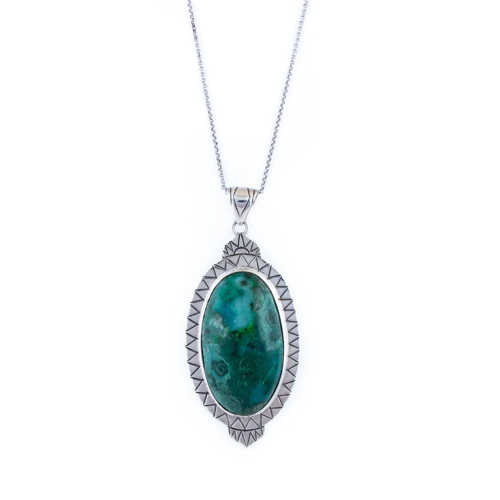 Ornate Gem Silica Pendant