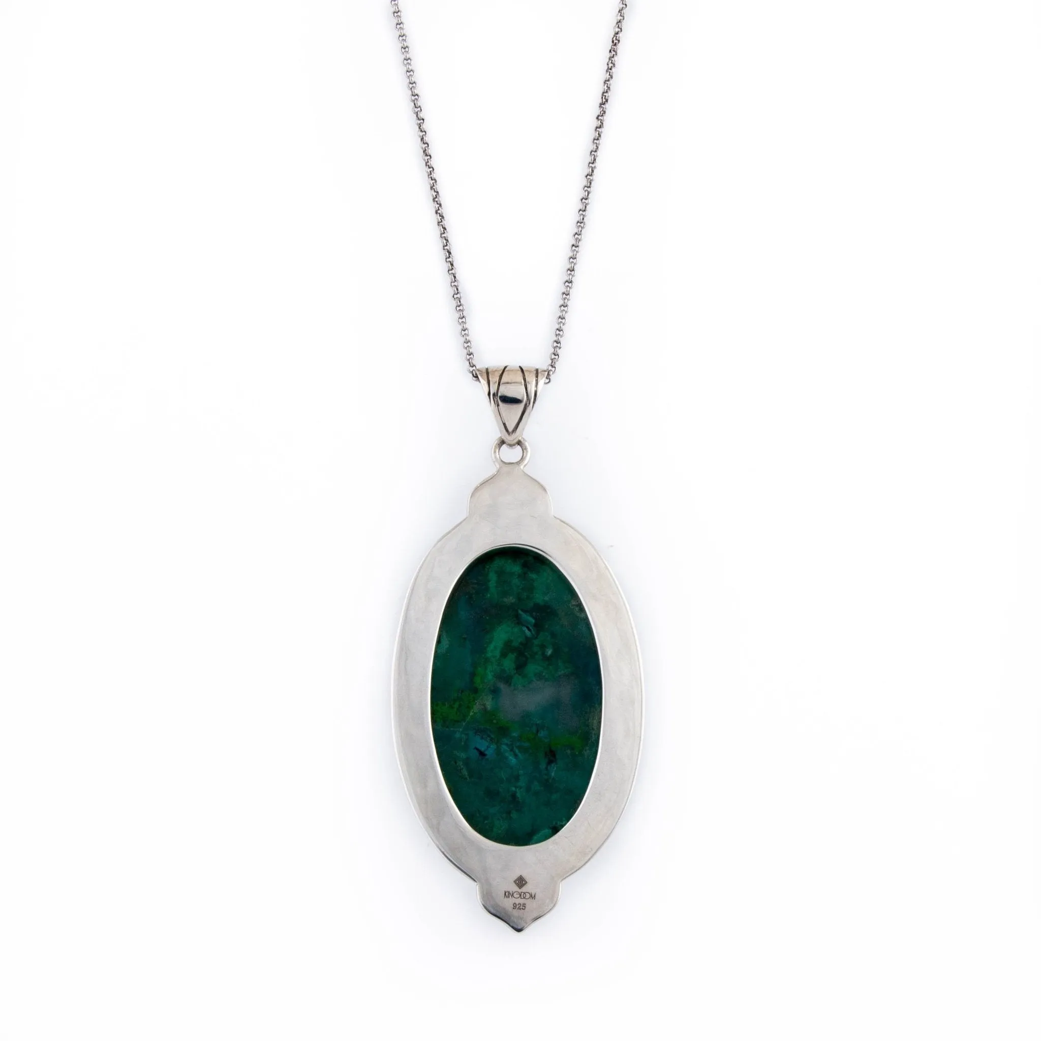 Ornate Gem Silica Pendant