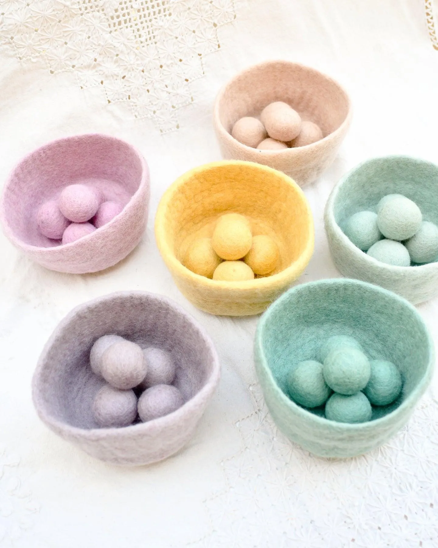 Pastel Felt Colour Sorter Balls and Bowls