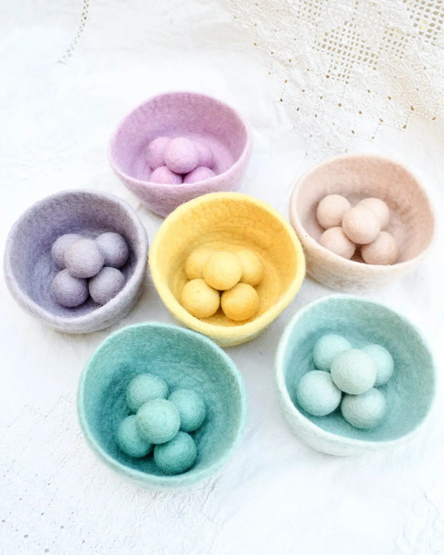 Pastel Felt Colour Sorter Balls and Bowls