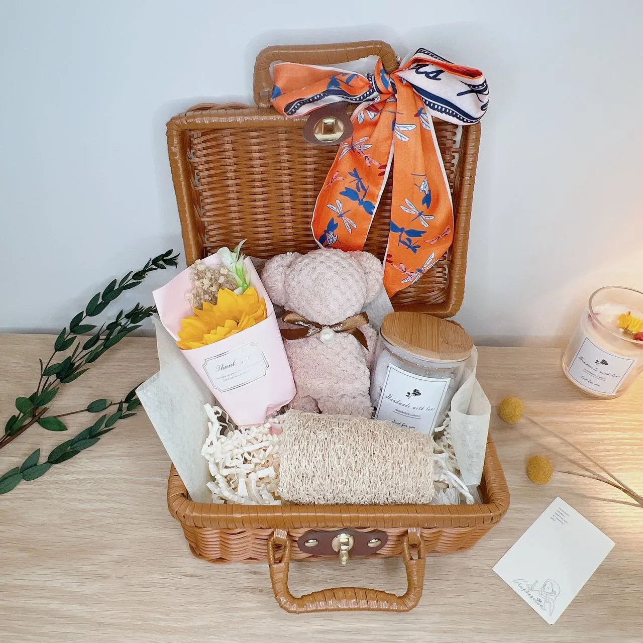 Rattan Basket Gift, Premium Woven Rattan Gift Basket, Elegant Gift