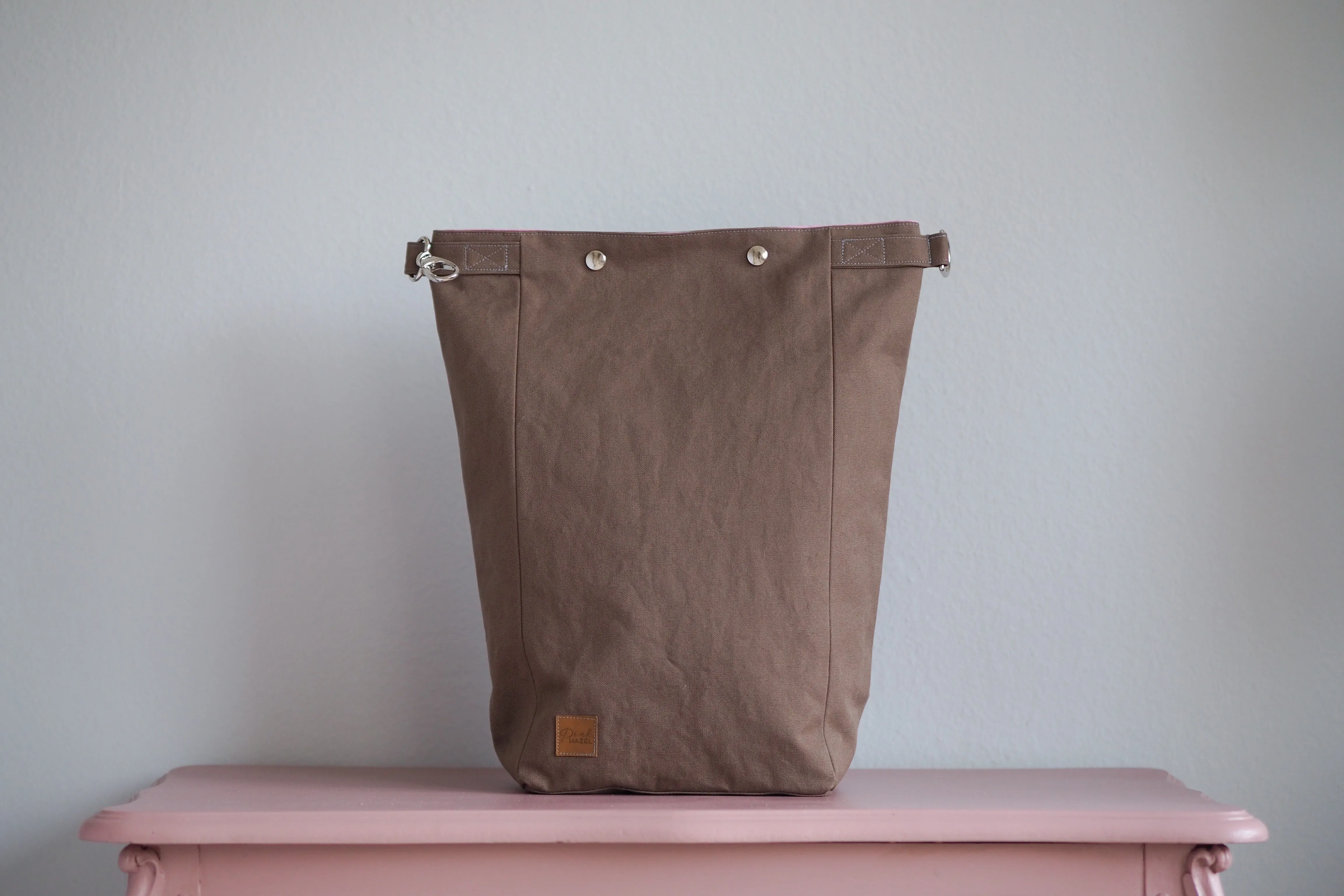 Roll & Stroll Bag - Saddle