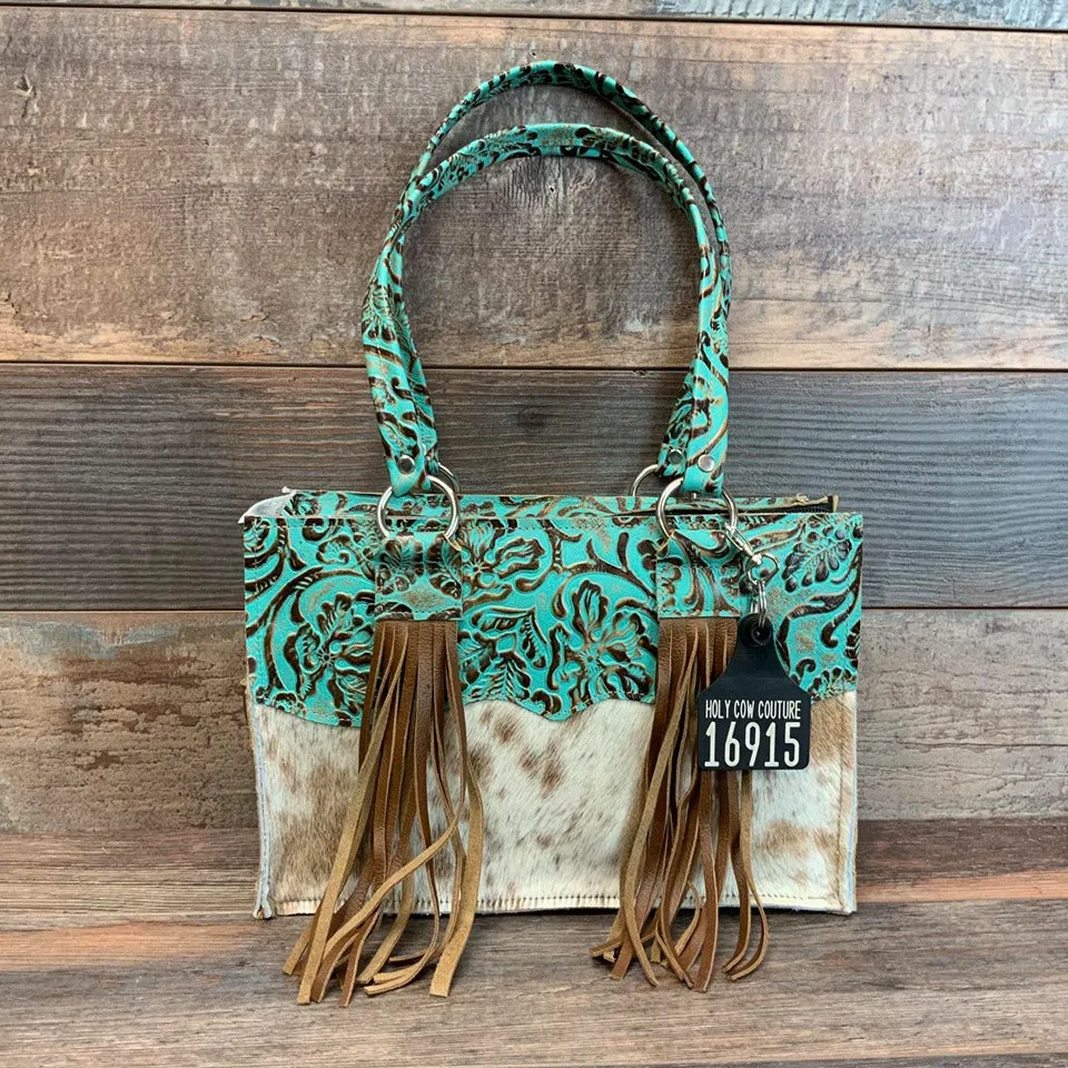 Small Town Tote #16915