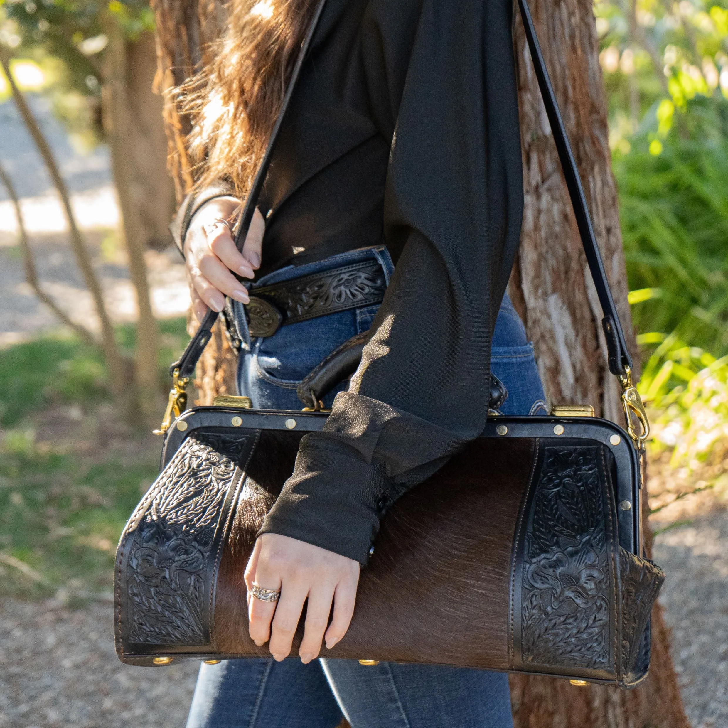 The Dark Saddle Bag #2308