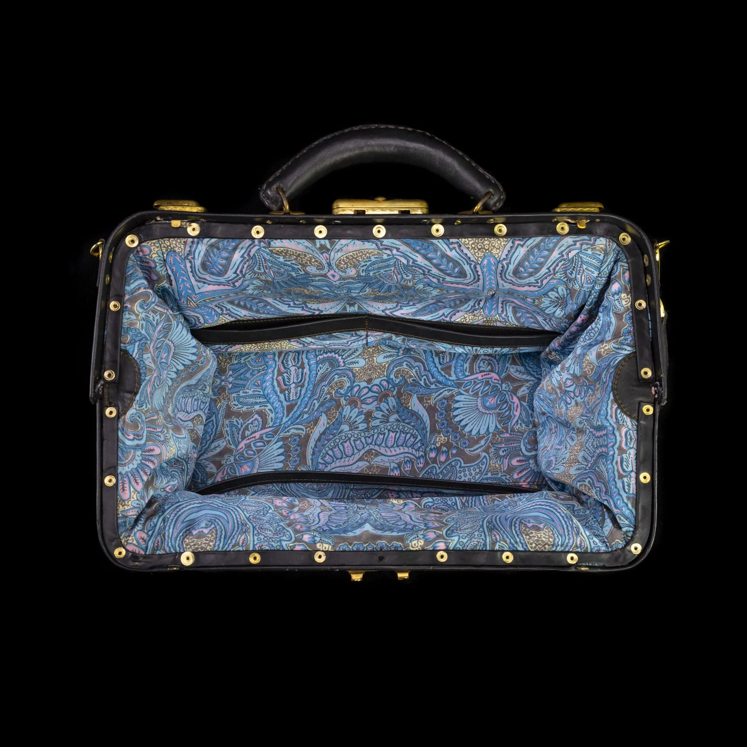 The Dark Saddle Bag #2308