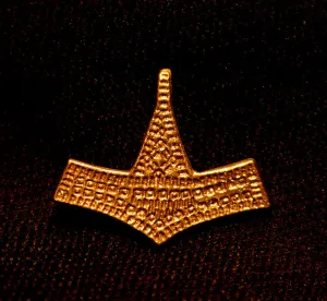 Thor's Hammer pendant circles - N-39