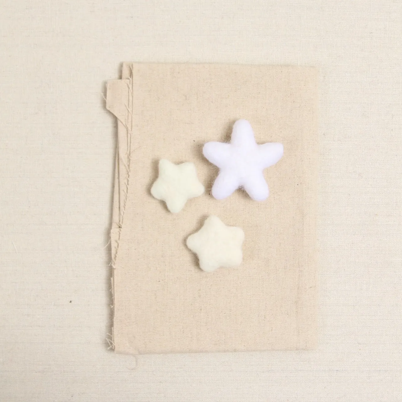 Tiny Stars, White
