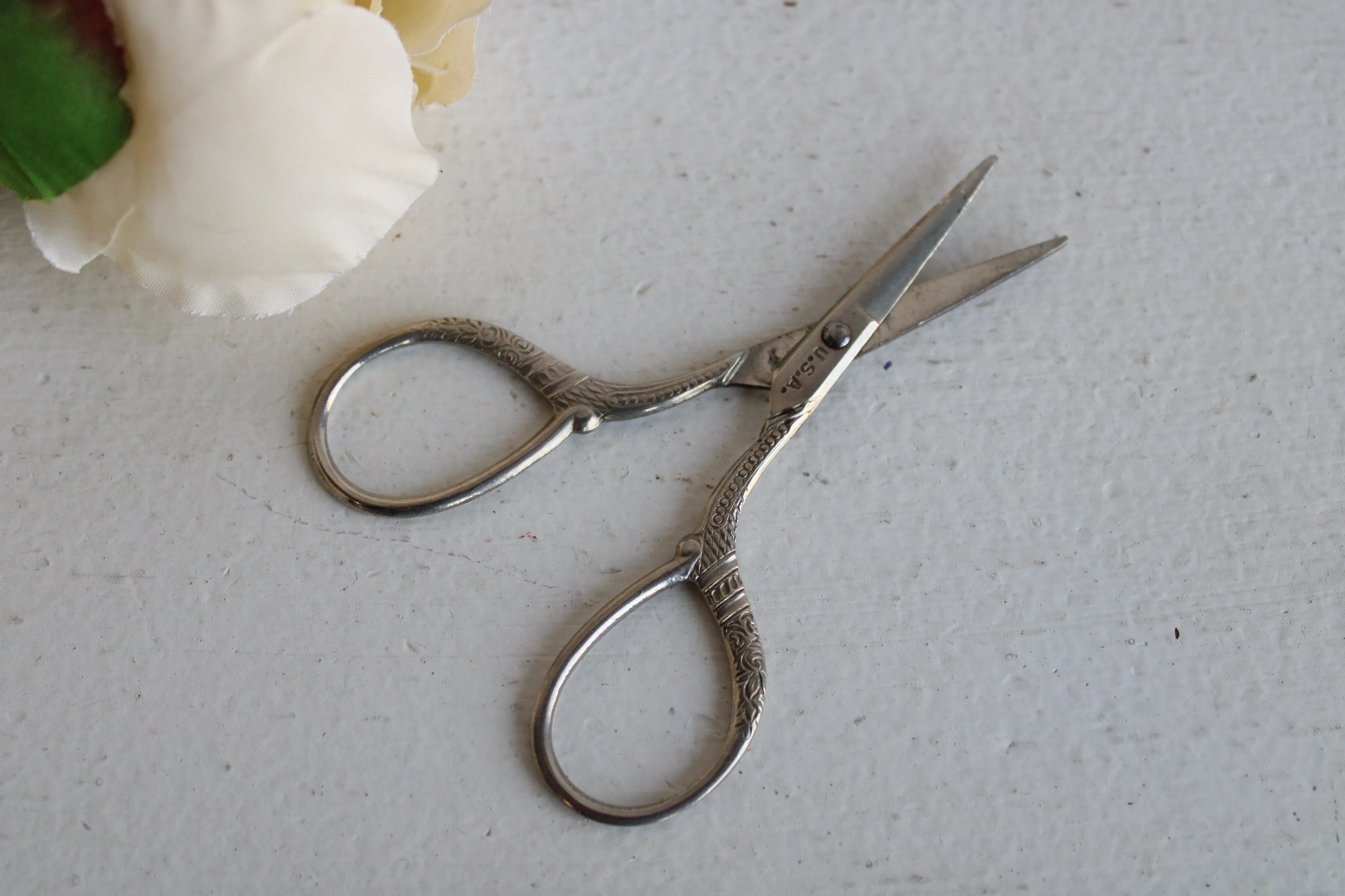 Vintage Ornate Embroidery Scissors