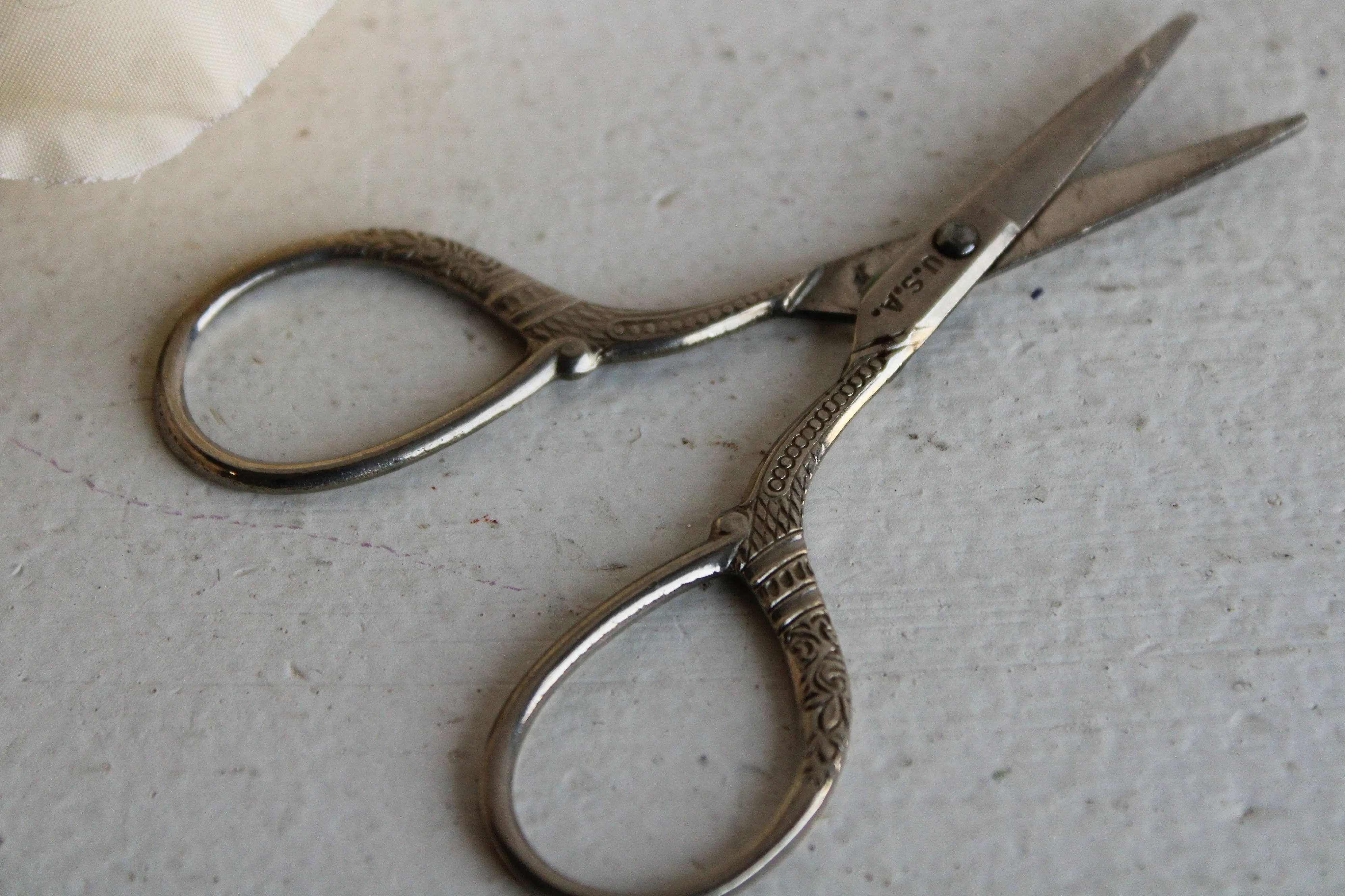 Vintage Ornate Embroidery Scissors