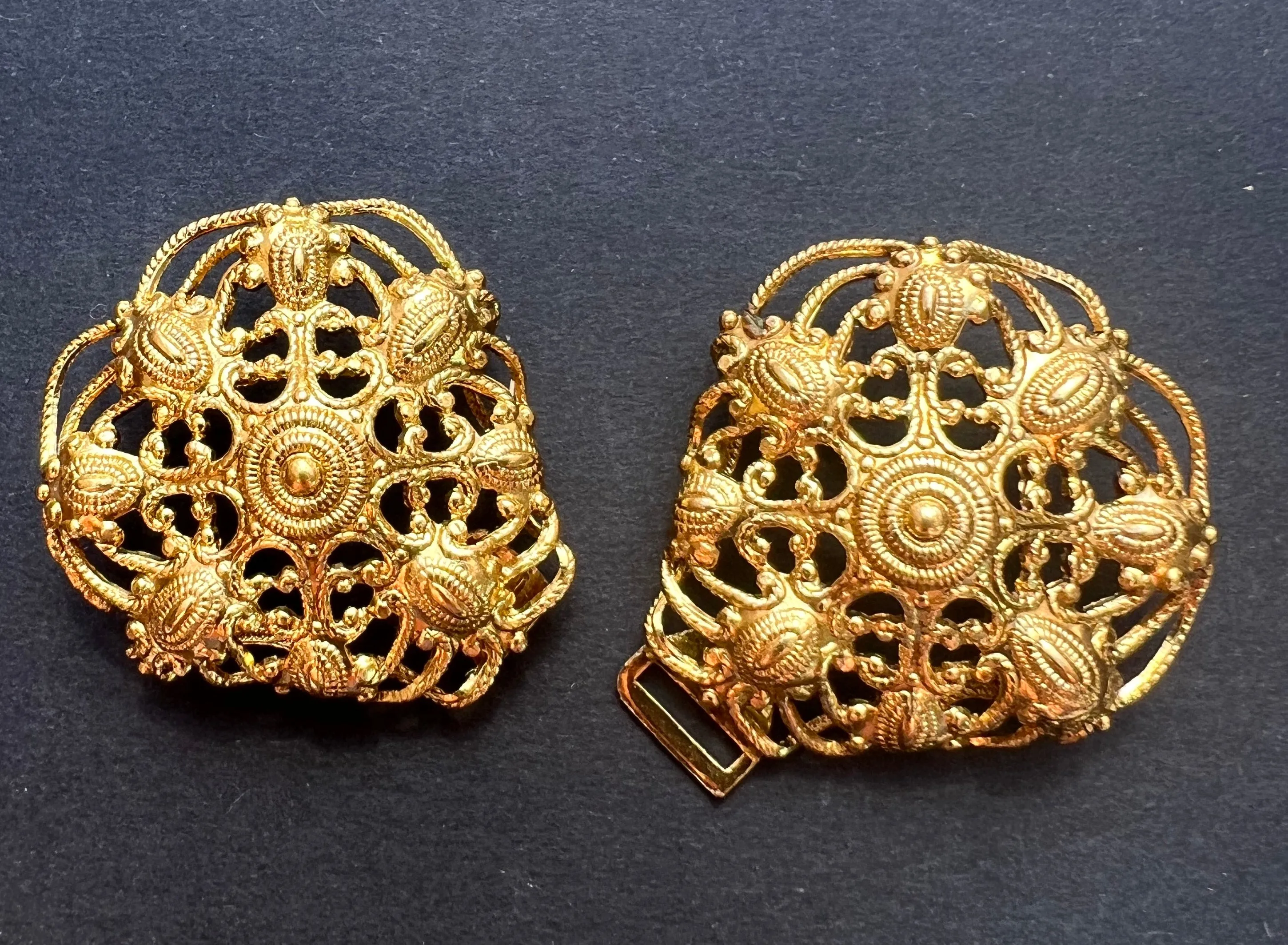 Wonderfully Ornate 1940s 2 Part Gold Metal Belt Buckle - Old Warehouse Find