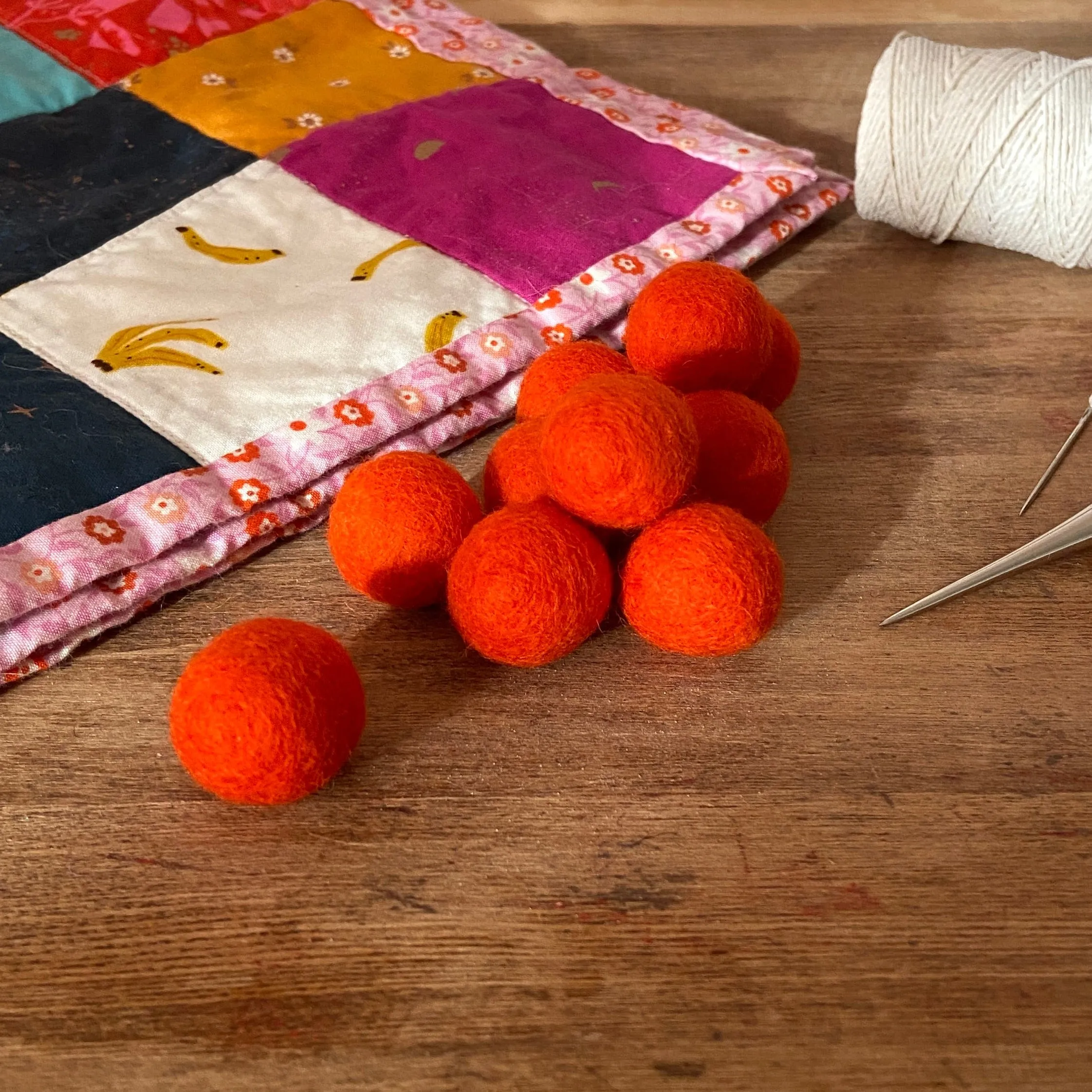 Wool Felt Balls - #33 Flame - Ten 1" Balls, 2.2cm